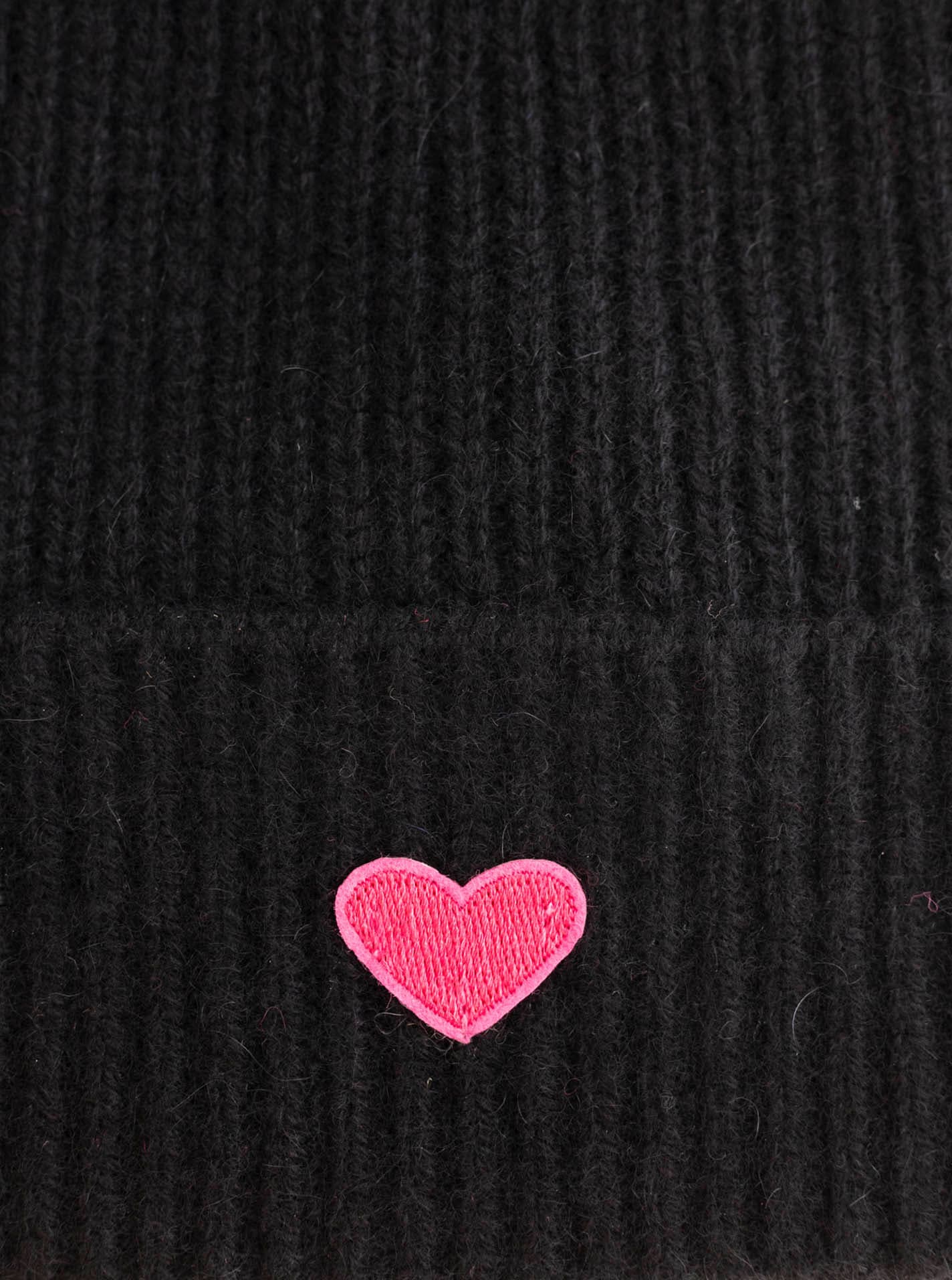 Zwillingsherz Beanie »Beanie with Heart-Patch« Rippstrick, mit breitem Umschlag, wärmend