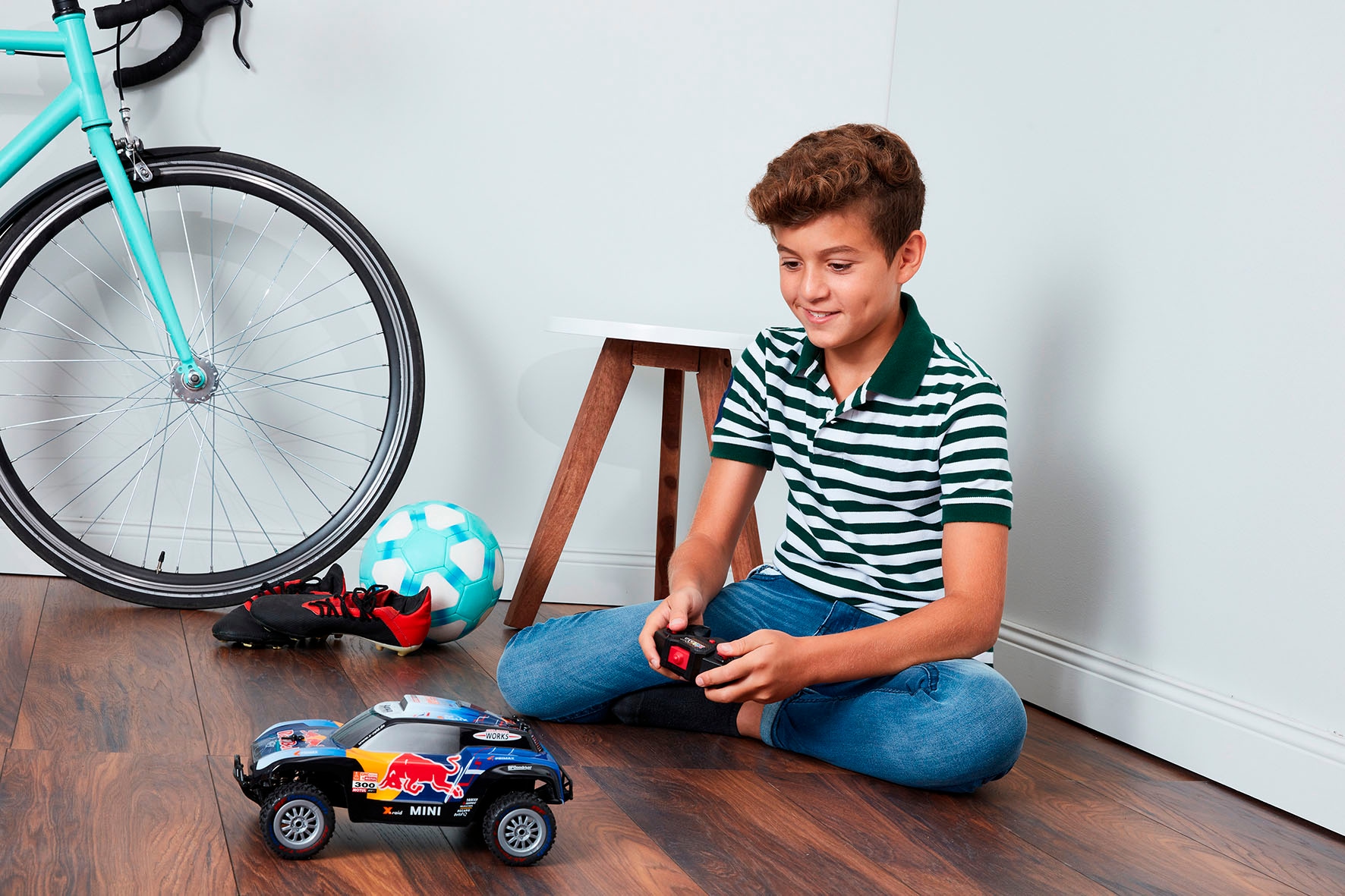 Happy People RC-Buggy »Mini Cooper JCW X-Raid Red Bull«, mit Fernbedienung