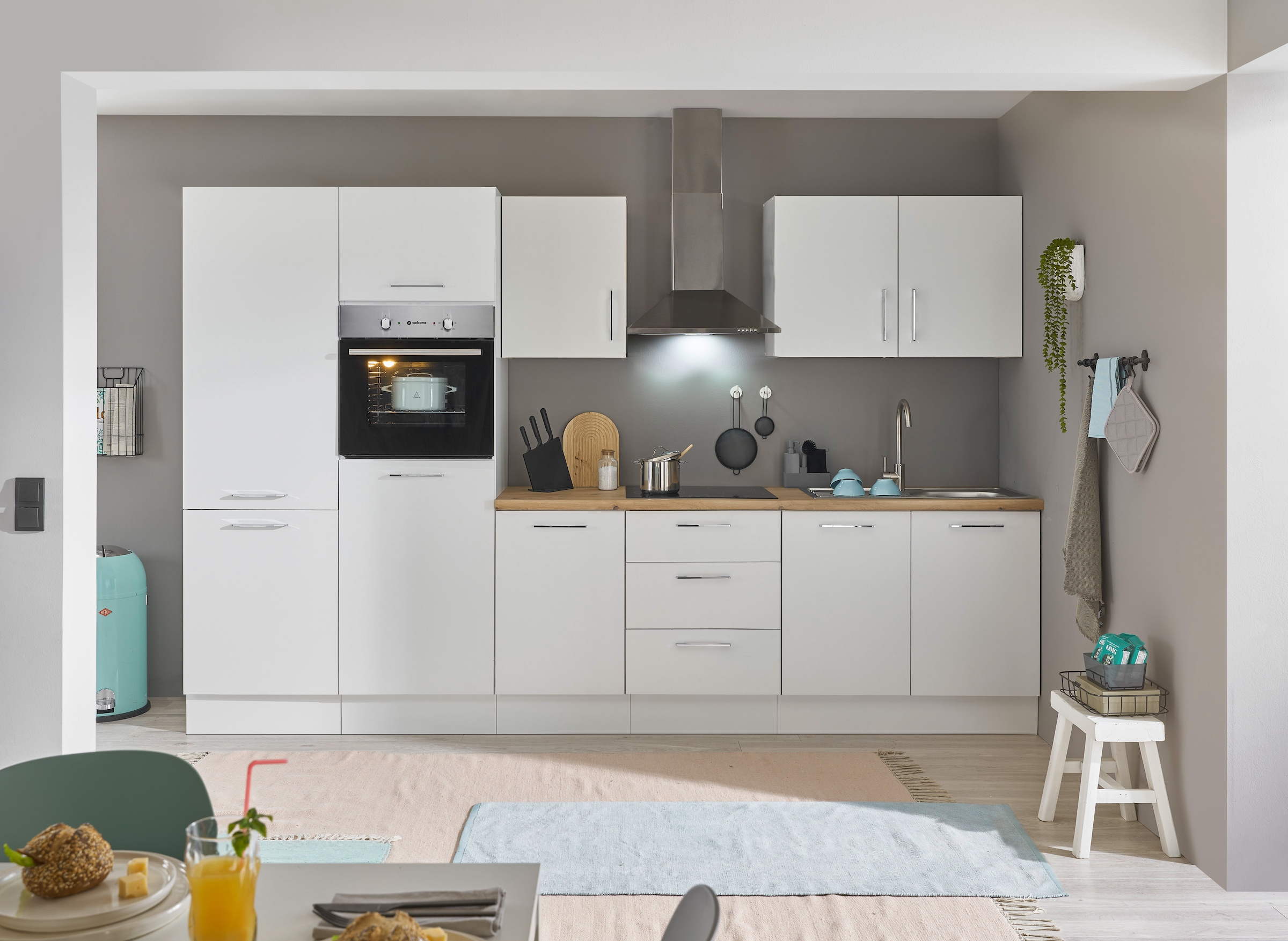 BASIC by Balculina Küchenzeile »Turin«, Breite 330 cm, wahlweise mit E-Geräten