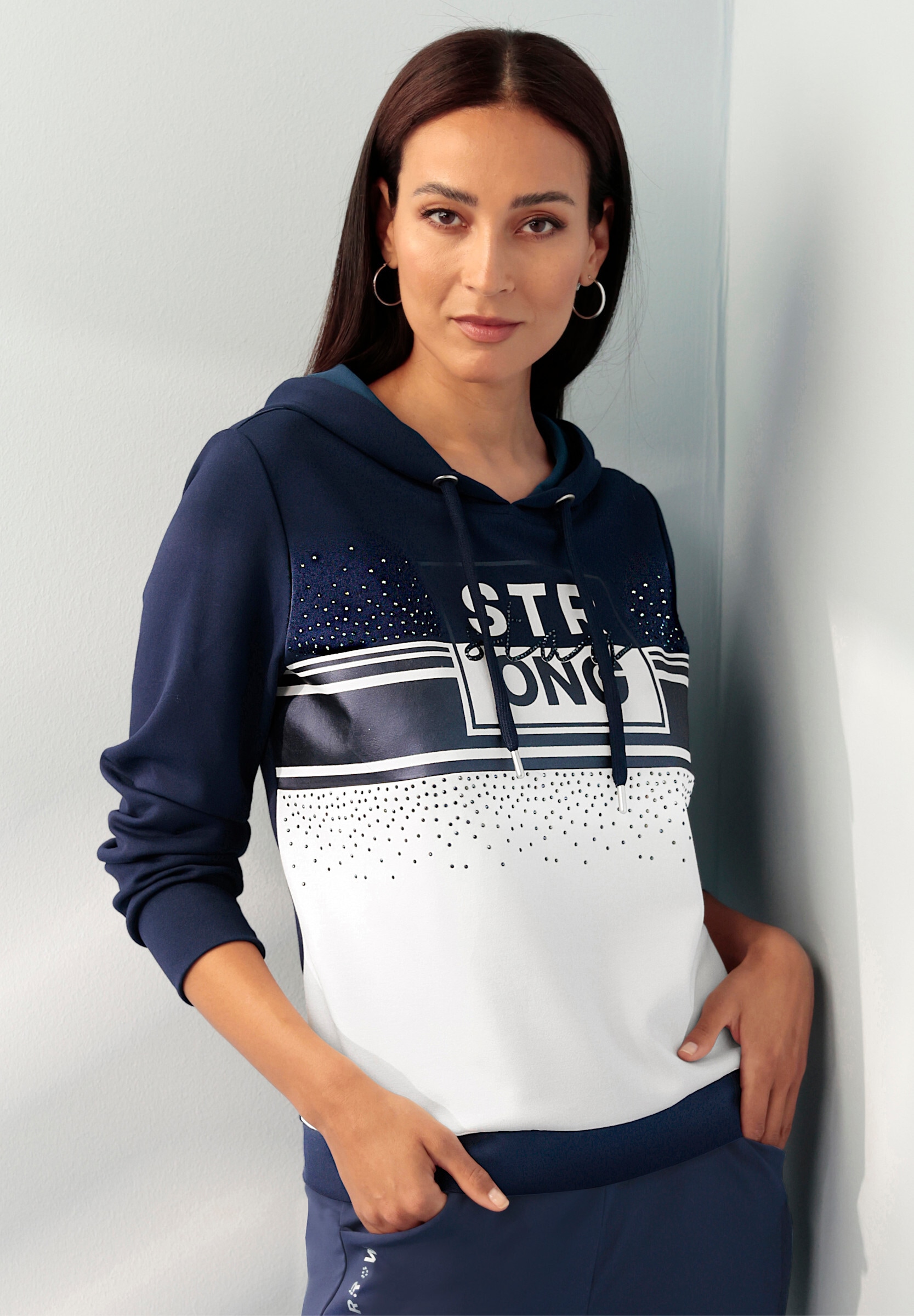 heine Hoodie »Sweatshirt Kapuzensweatshirt mit Schriftzug«
