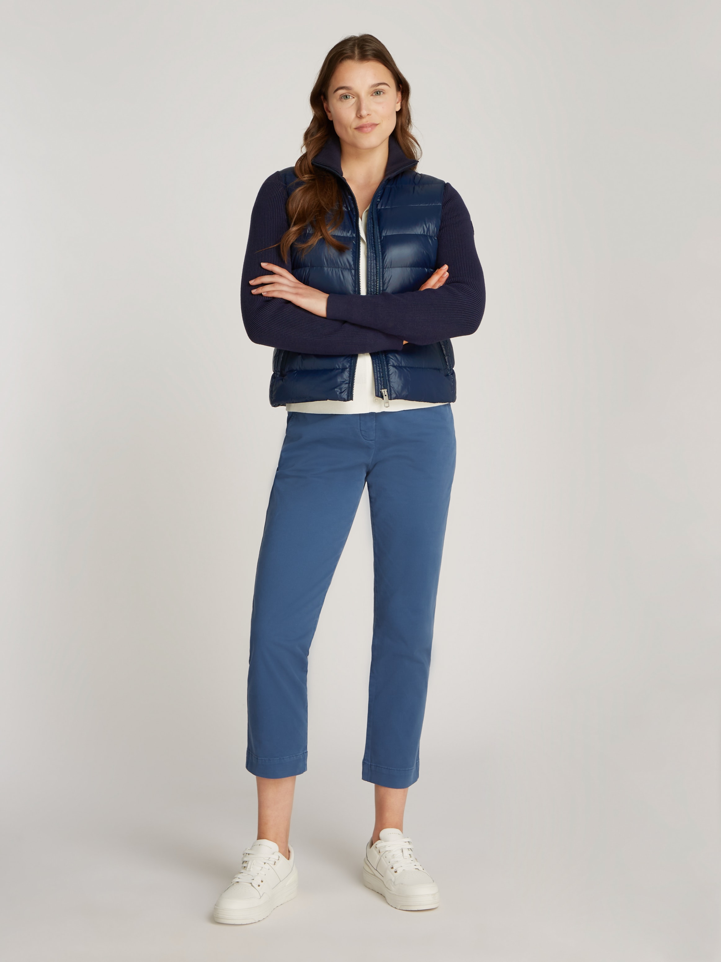 Tommy Hilfiger Steppjacke »LW DOWN FEMININE GLOSS KNIT JKT«, mit leichter Wattierung