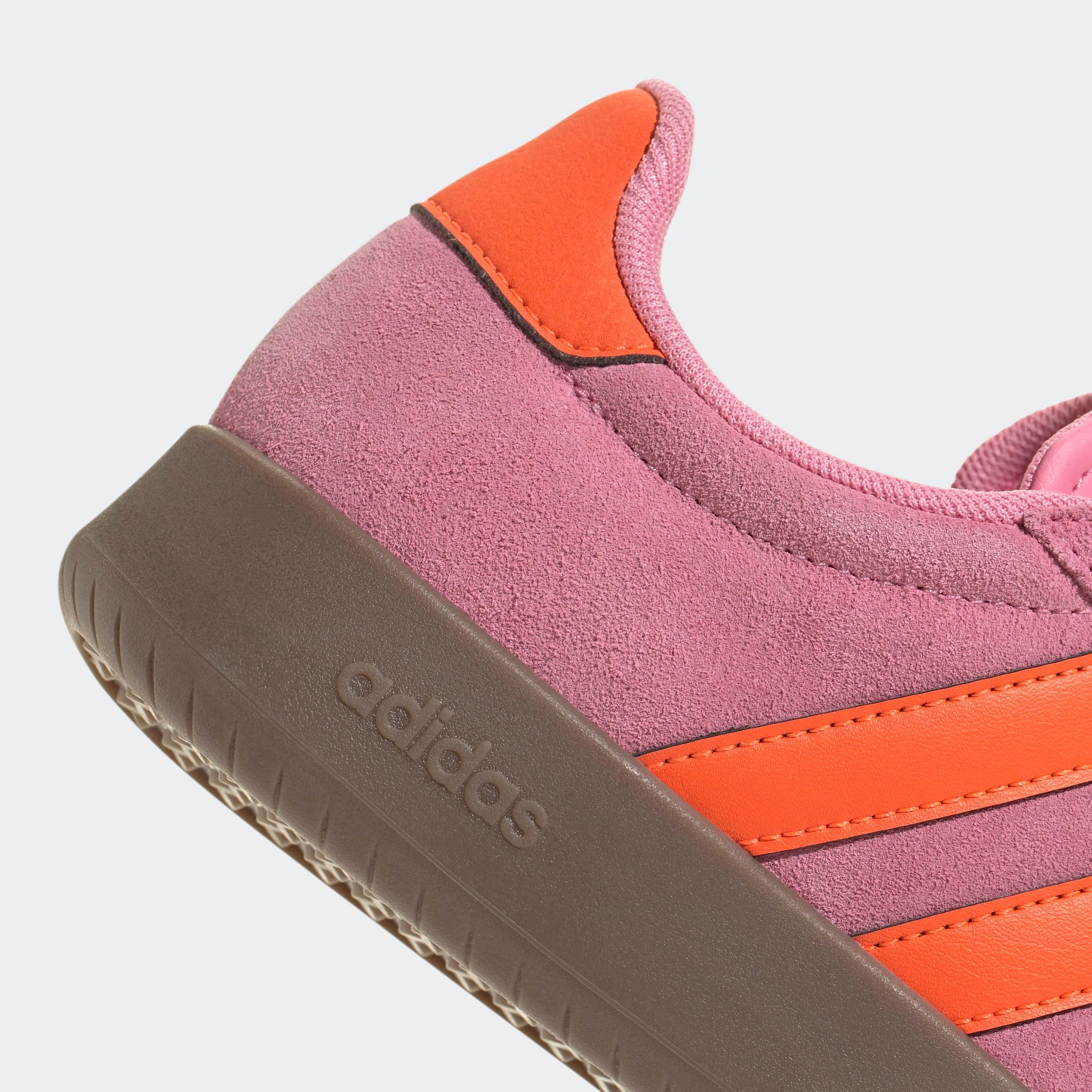 adidas Sportswear Sneaker »BARREDA«, Design auf den Spuren des adidas Handball Spezial