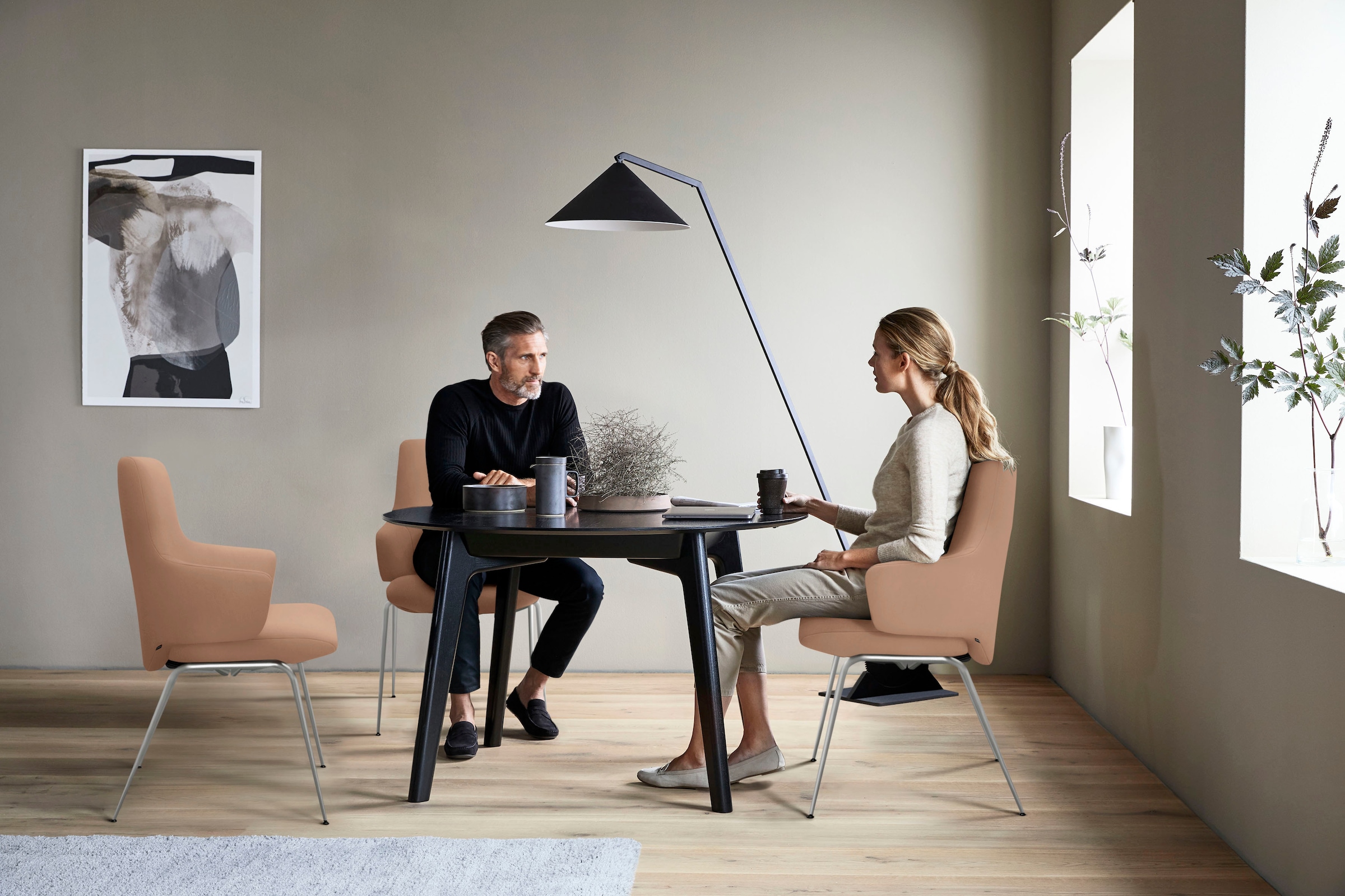 Stressless® Polsterstuhl »Laurel« () Low Back mit Armlehne, Größe L, mit Beinen aus Stahl in Schwarz matt