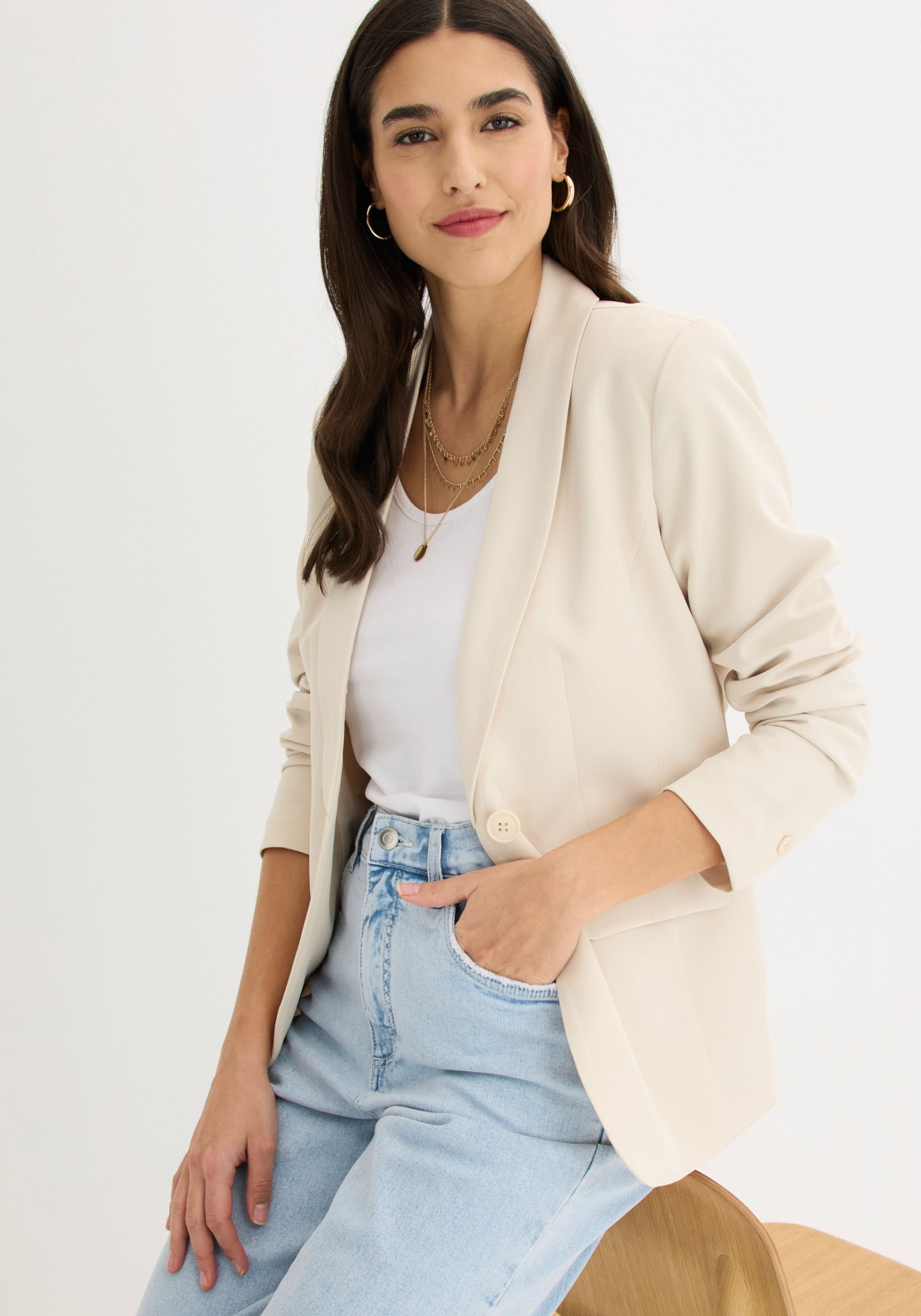 bonprix Jackenblazer eleganter Look, schmale Passform, aus Polyester und Elasthan