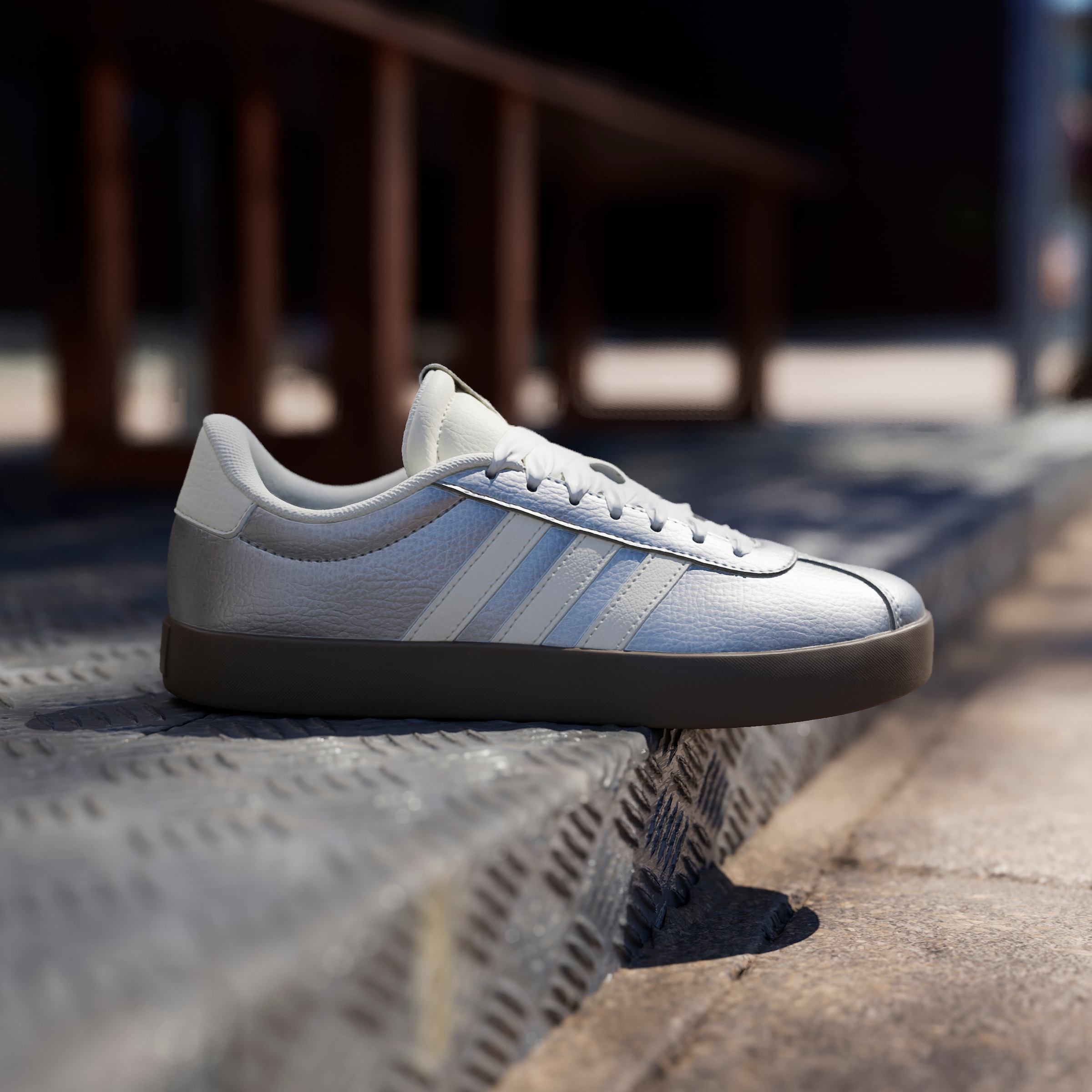 adidas Sportswear Sneaker »VL COURT 3.0«, inspiriert vom Design des adidas samba