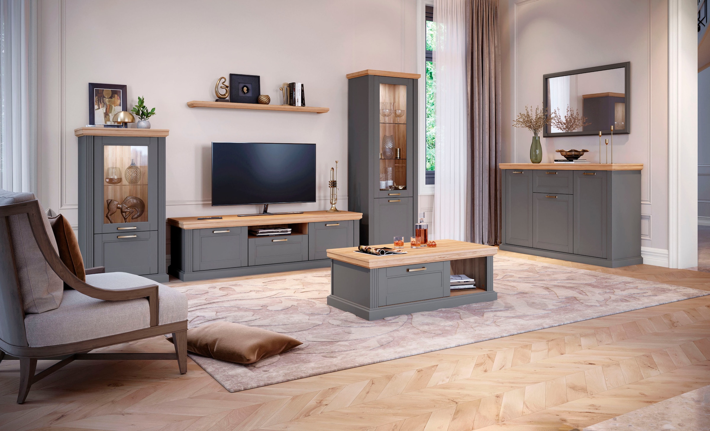 OTTO home Vitrine »Tara« (H/B/T): 132/66/48cm,  lackiert mit wasserbasiertem UV-Lack, Soft-Close-Funktion