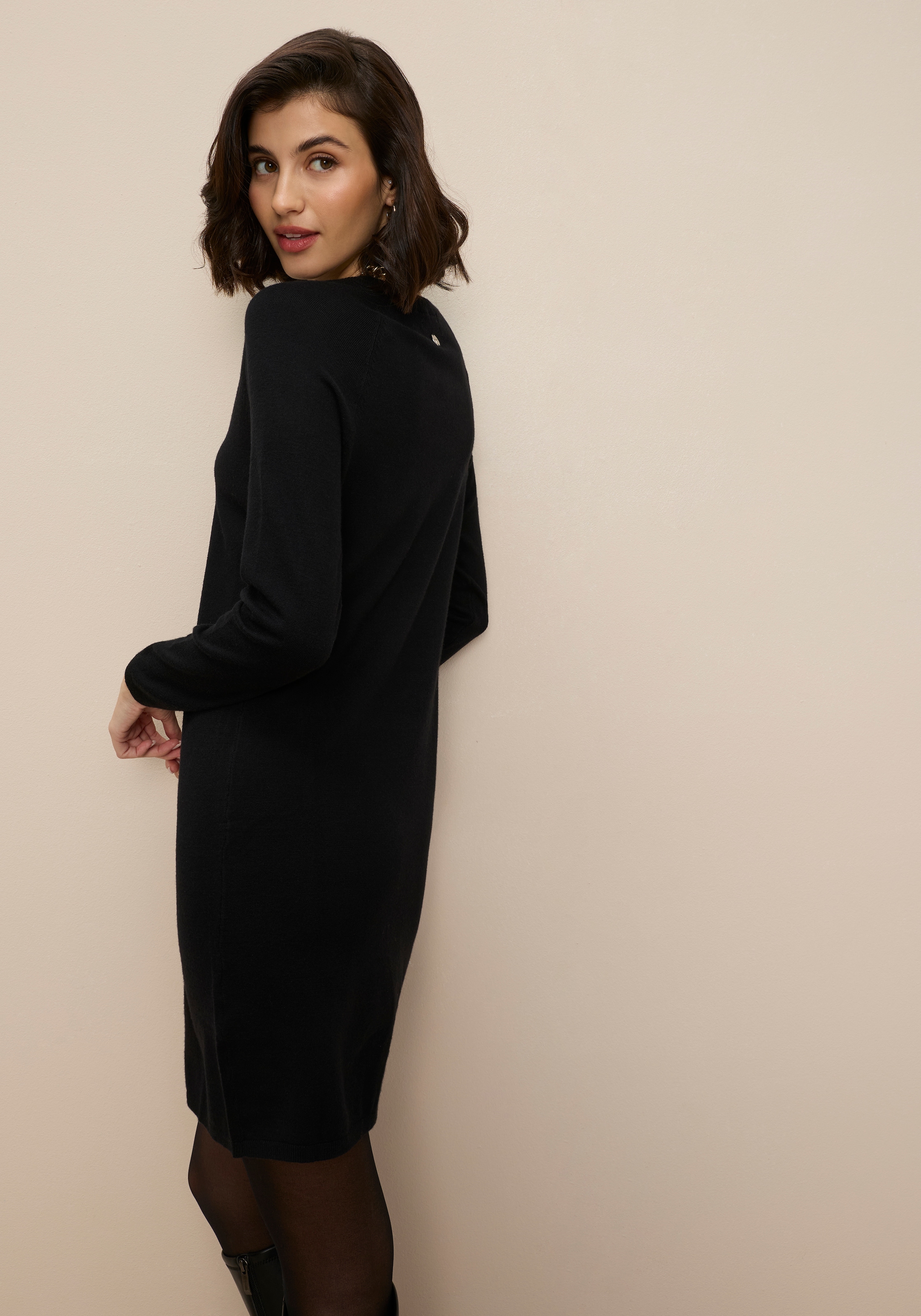 Tamaris Strickkleid lässiges Mini-Kleid aus Viskosemischung