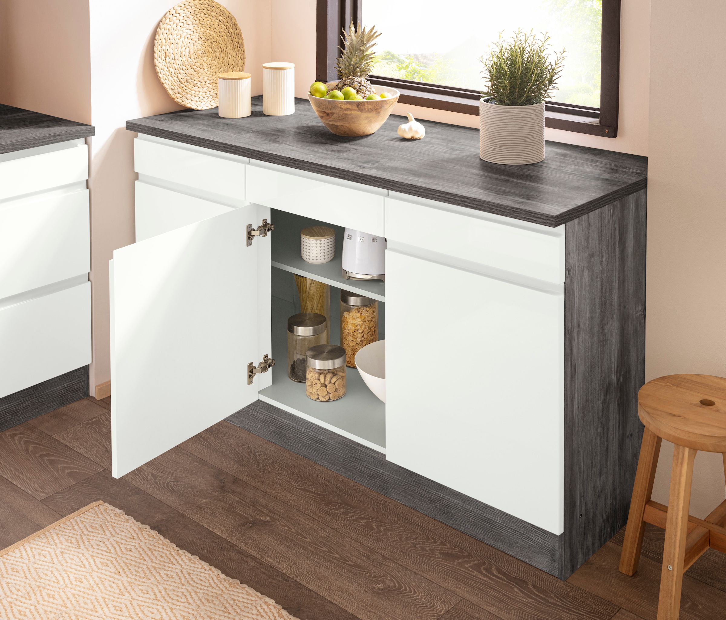 KOCHSTATION Unterschrank »KS-Virginia«, 85 cm hoch, 150 cm breit, 3 Schubladen, 3 Türen, griffloses Design
