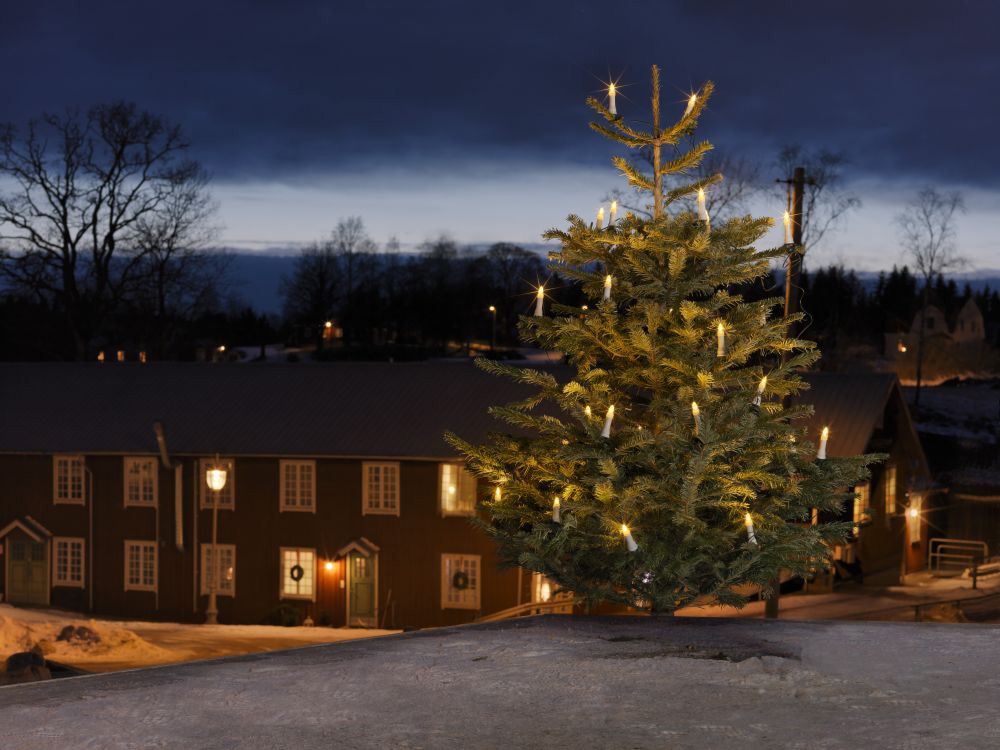 KONSTSMIDE LED-Christbaumkerzen »Weihnachtsdeko warm weiße OTTO aussen, 16 Dioden String, Topbirnen, kaufen Christbaumschmuck«, bei One