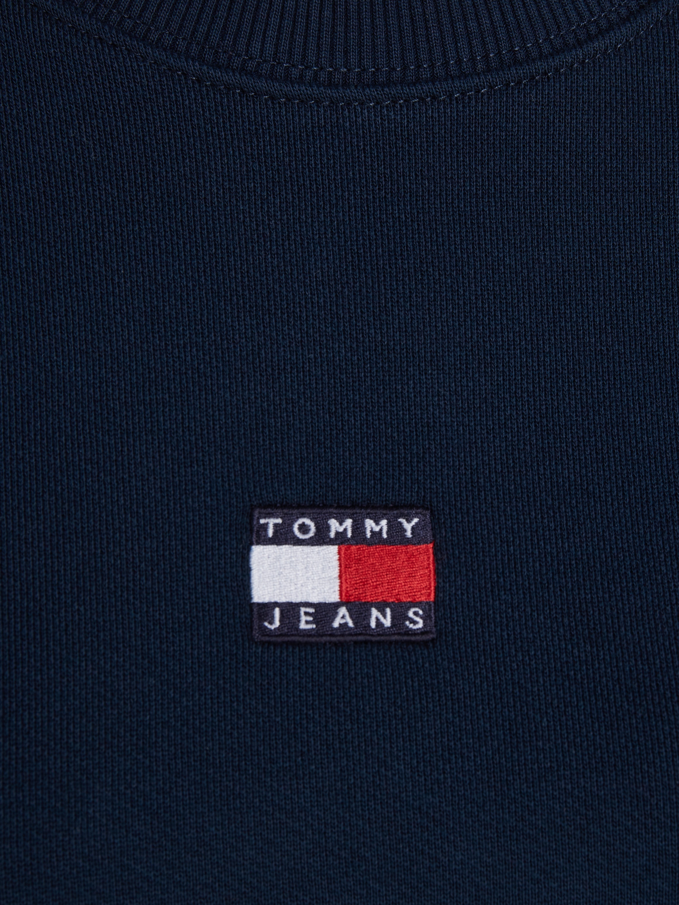 Tommy Jeans Sweatshirt »Sweatshirt TJW BXY BADGE«, mit Dropshoulder-Design und Frontlogo