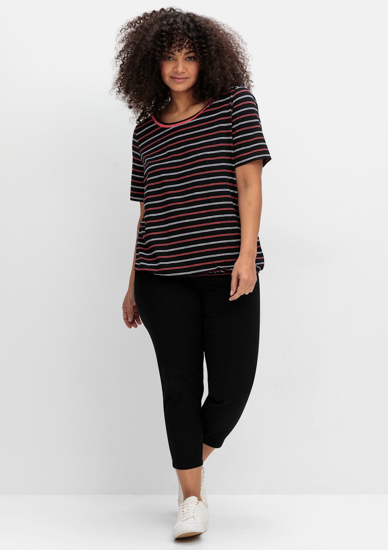 Sheego Damen Kurzarmshirt »Rundhalsshirt« 1 Stk. tlg. in schwarz, Größe 48/50