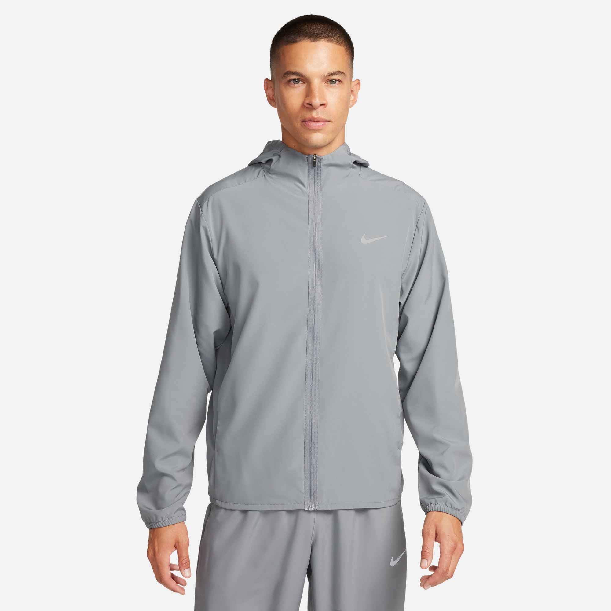 Nike Trainingsjacke »Nike Form Men's Dri-FIT Hooded Versatile Jacket« mit Kapuze für Fitness und Training, leichtes, gewebtes Material