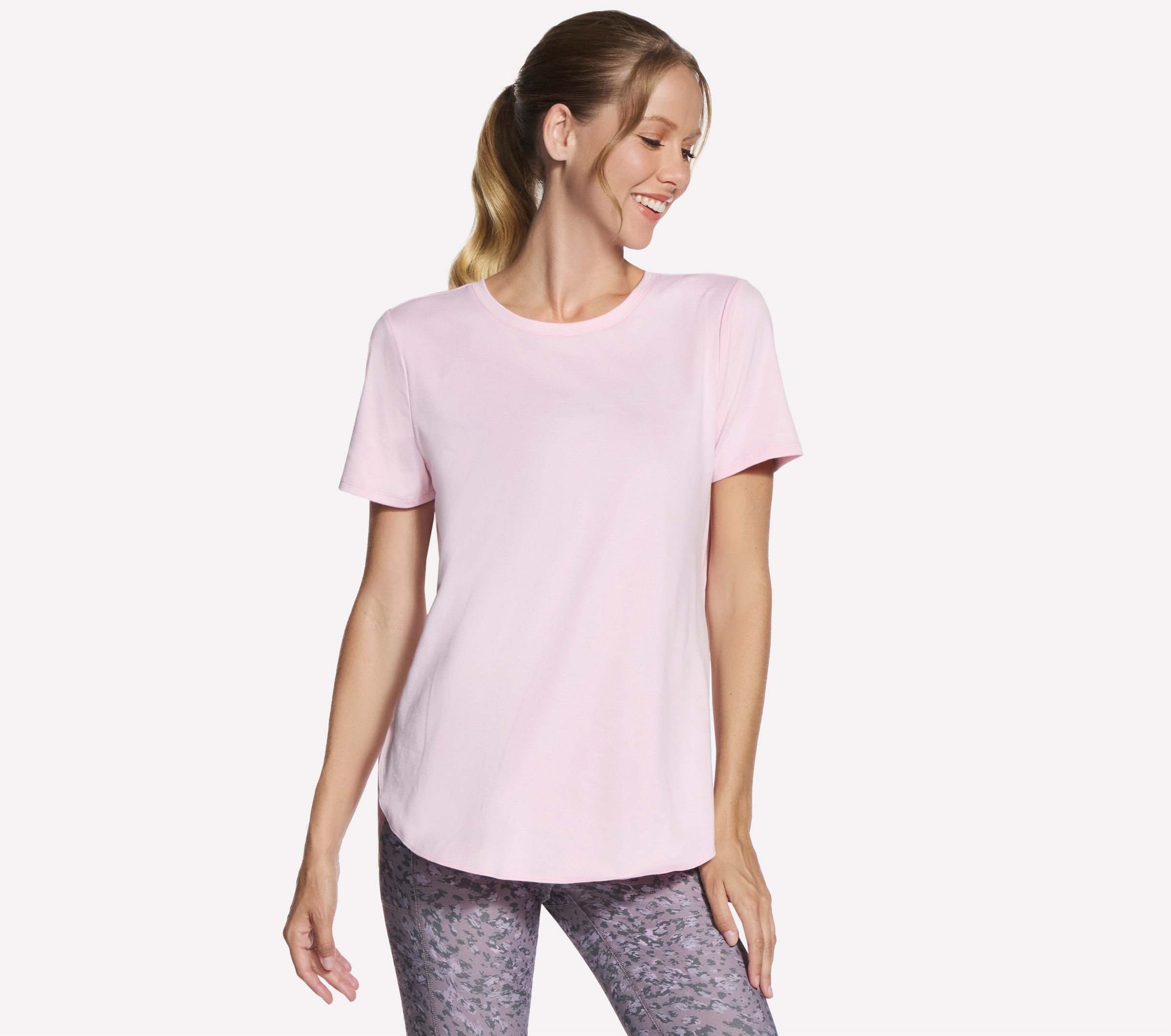 Skechers Funktionsshirt »Tunic Tee« mit Markenlabel, aus Polyester und Elasthan, elastisches Material