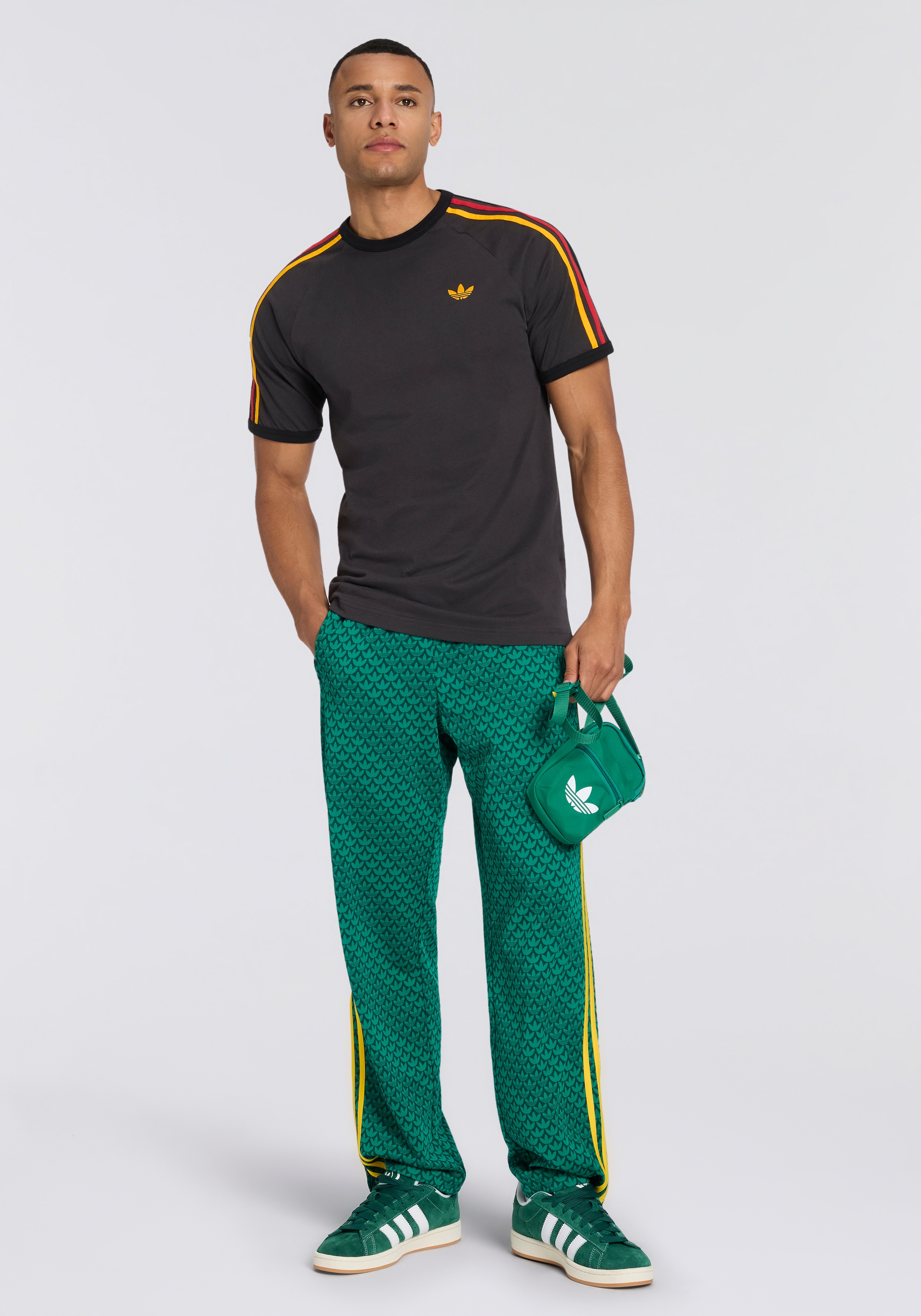 adidas Originals Sporttasche »ADICOLOR CLASSIC FESTIVAL« aus Polyester, kompakte Größe