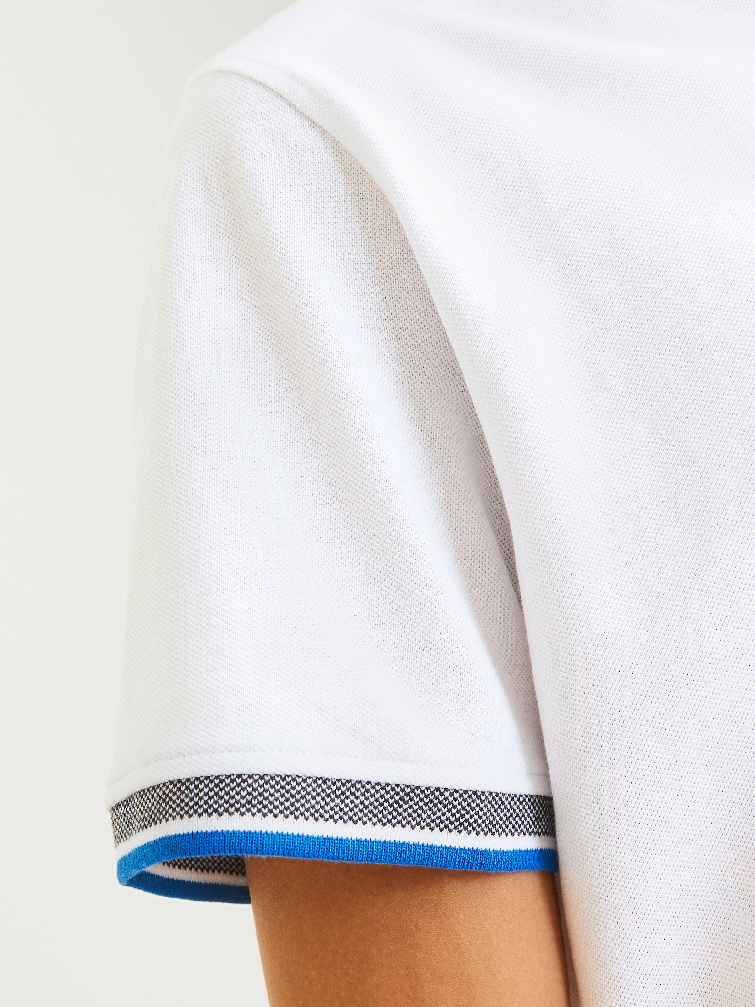 Jack & Jones Poloshirt »JJEPAULOS POLO SS NOOS«, mit Logo Stickerei