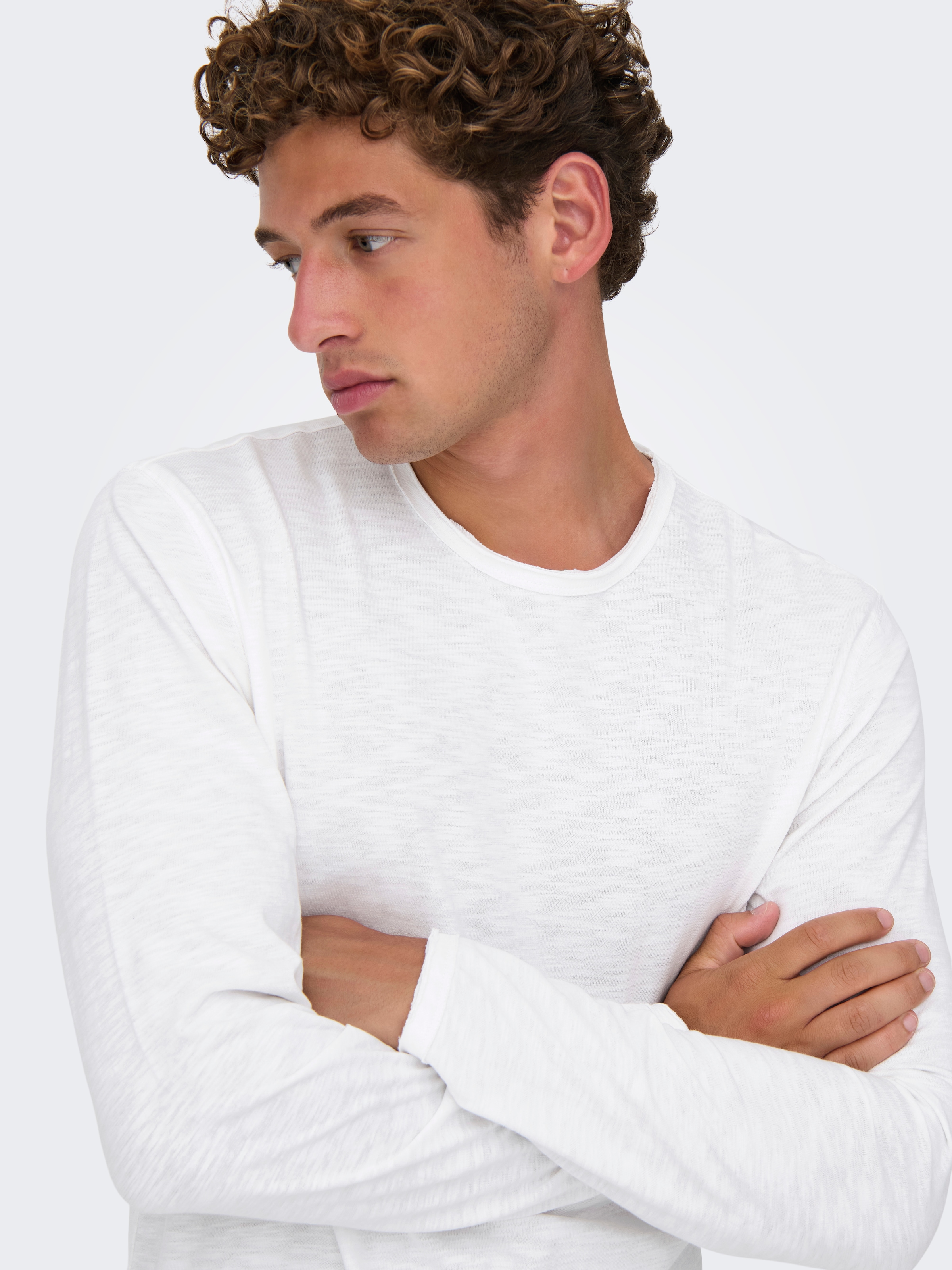 ONLY & SONS Langarmshirt »ONSBENNE LONGY LS TEE VD«