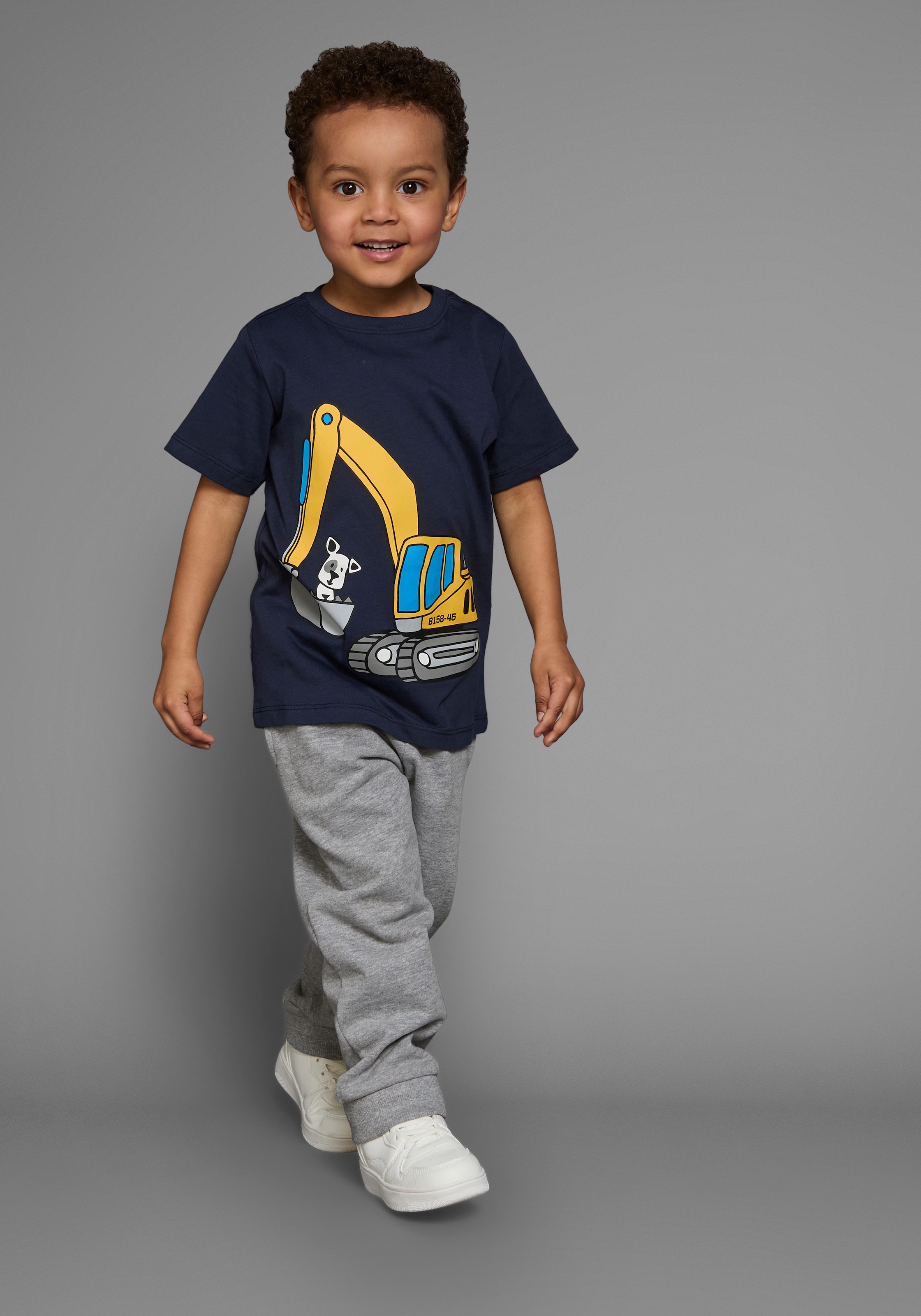 KIDSWORLD T-Shirt, Kurzarm, Basic-Passform, mit stylischem Druck, mit Rippbündchen