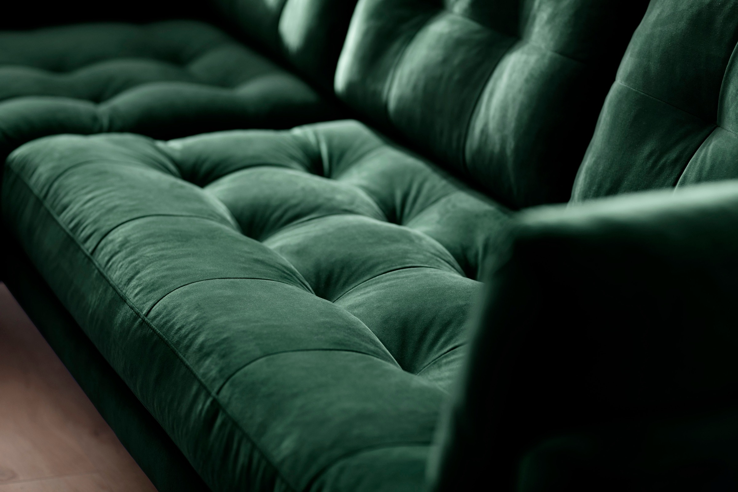 Trends by HG Ecksofa »Landau L-Form«, in Cord-Stoff mit Metallfuß