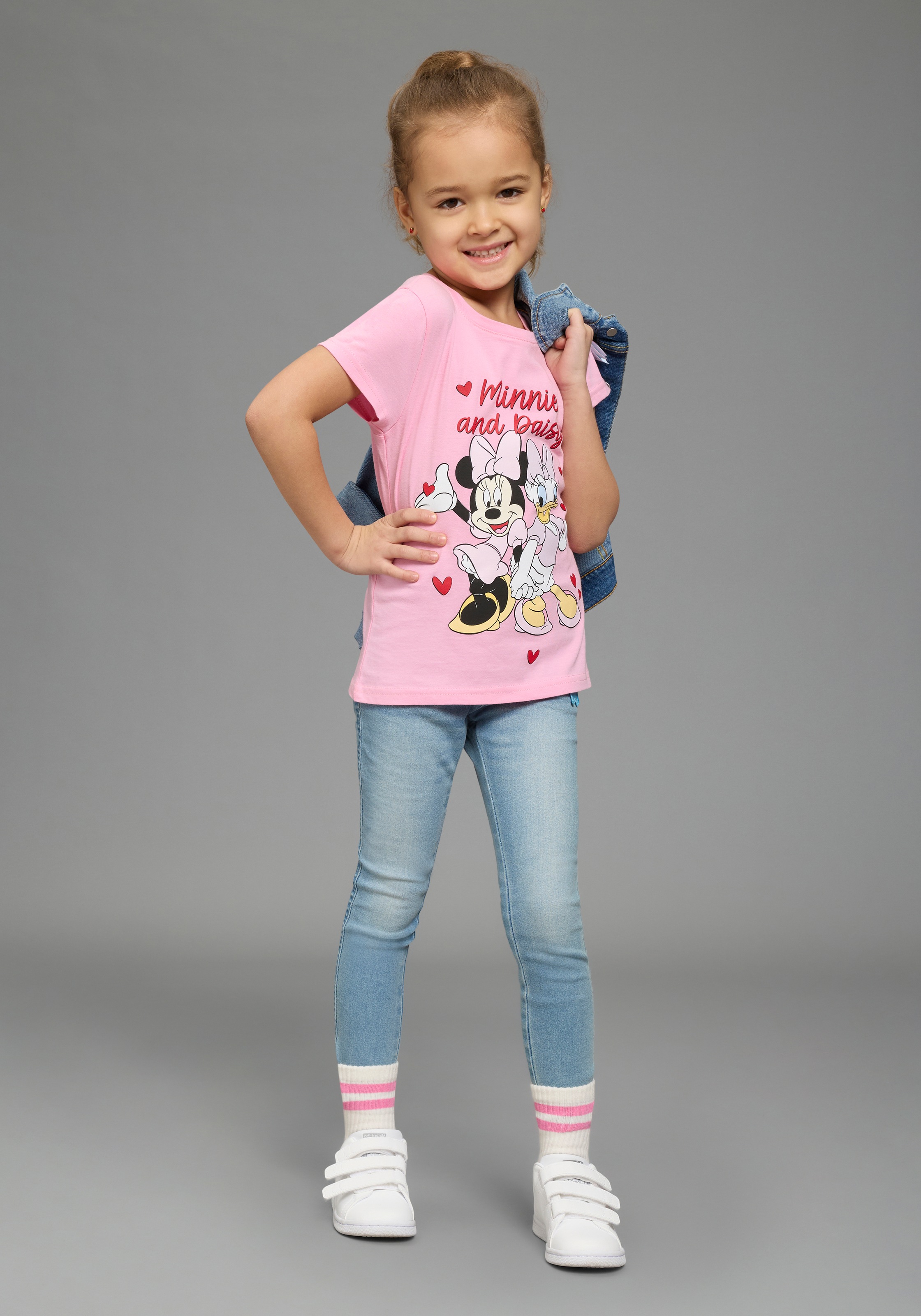 KIDSWORLD T-Shirt »mit Disney Druck: MINNIE & DAISY« modischer Stil, Kurzarm, auch in großen Größen, aus Baumwolle