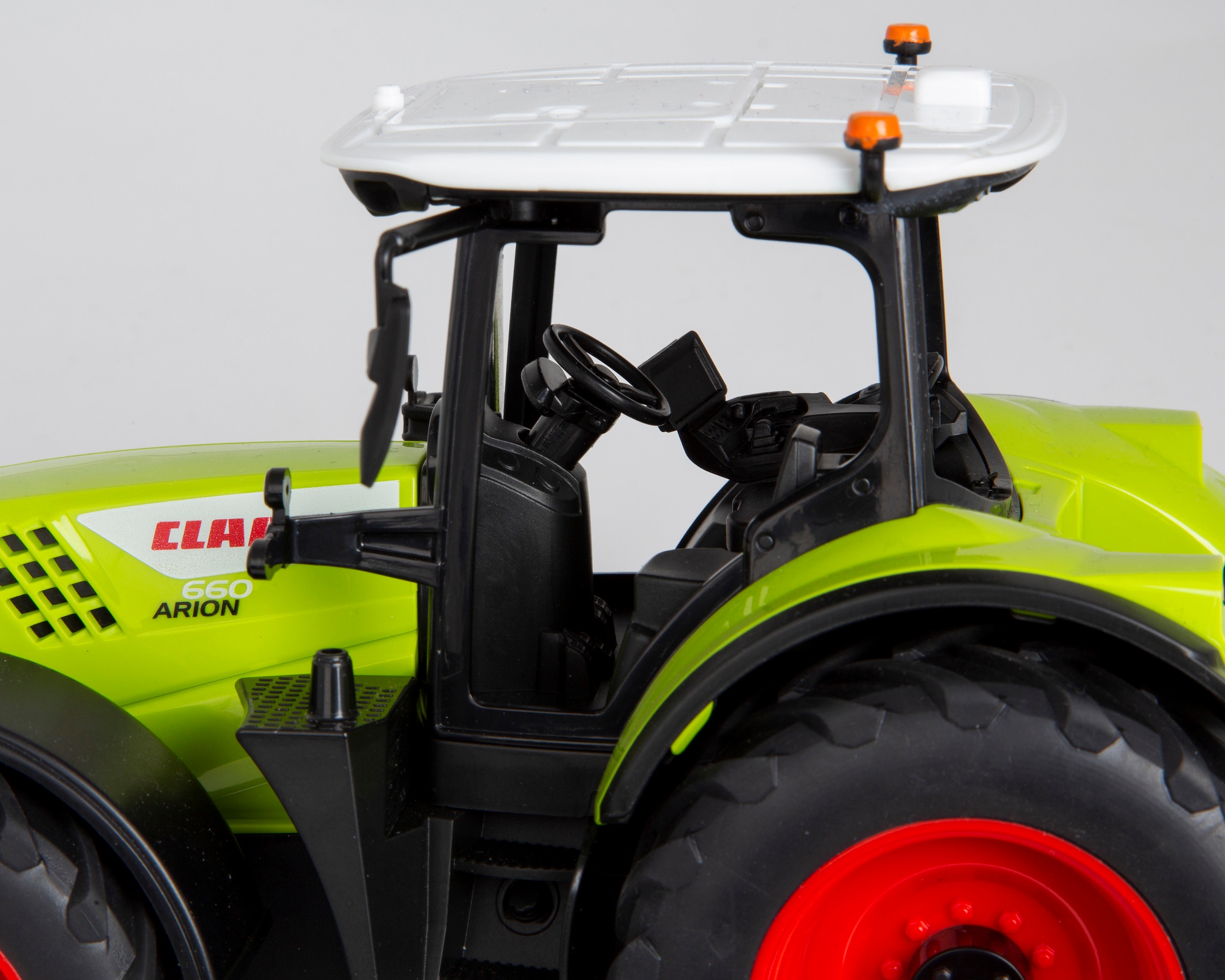 Jamara RC-Traktor »Claas Arion 660 mit Kippanhänger 1:24 2,4GHz«, mit LED Licht