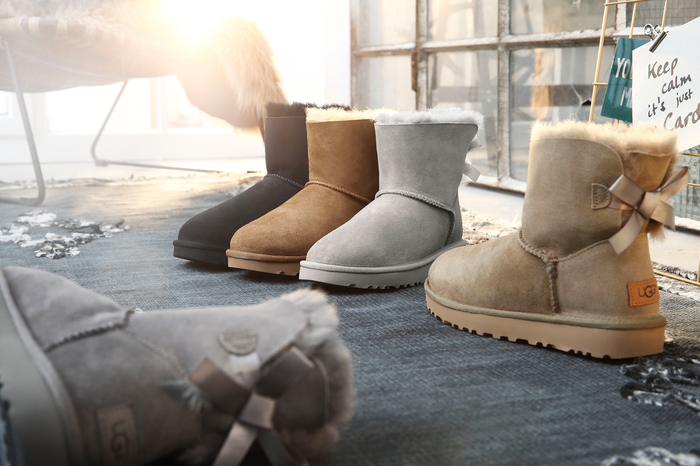 UGG Schlupfboots »Mini Bailey Bow 2«, Schlupfboots, Winterstiefel, Snowboots mit dekorativer Schleife