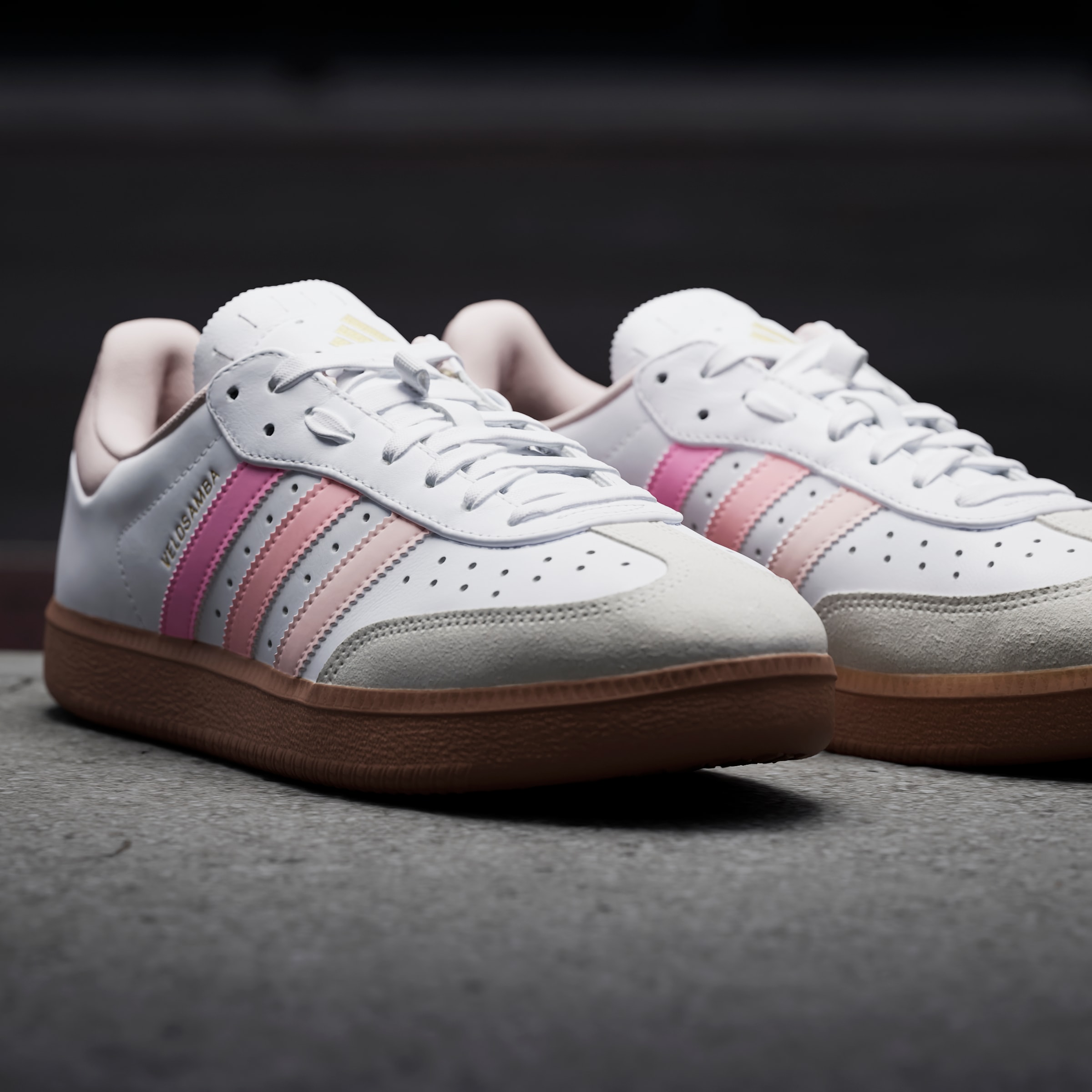 adidas Performance Fahrradschuh »VELOSAMBA LEATHER«, inspiriert vom Design des adidas samba