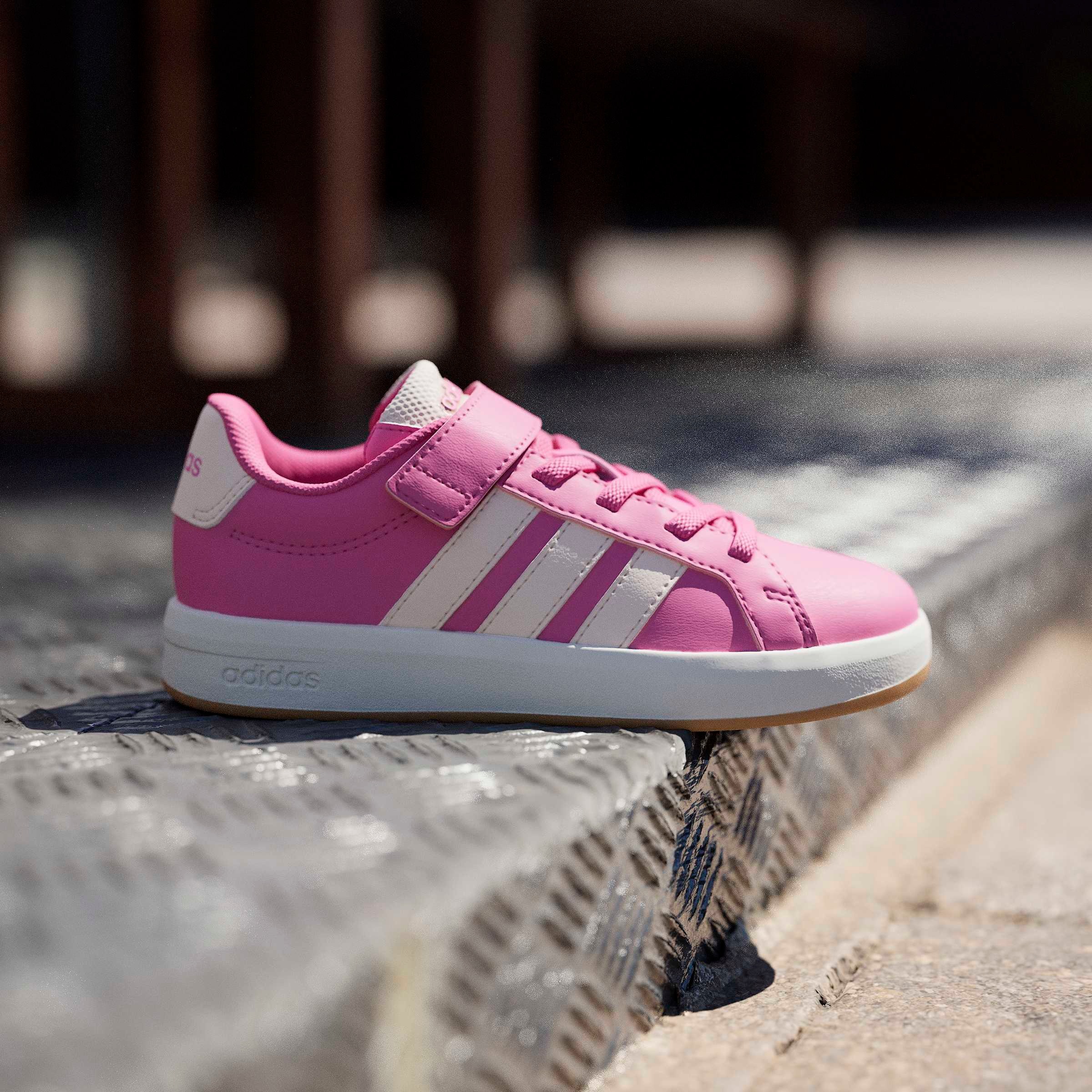 adidas Sportswear Sneaker »GRAND COURT 3.0 SCHUHE FÜR KINDER«  mit Klettverschluss, für Kinder