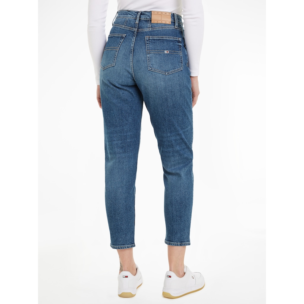 Tommy Jeans Mom-Jeans »MOM JEAN UH TPR DG«