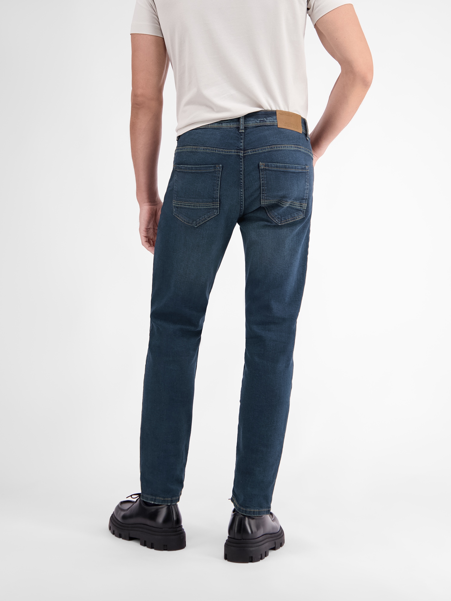 LERROS Relaxhose »LERROS BAXTER 5-Pocket-Denim, RELAXED FIT, unifarben«