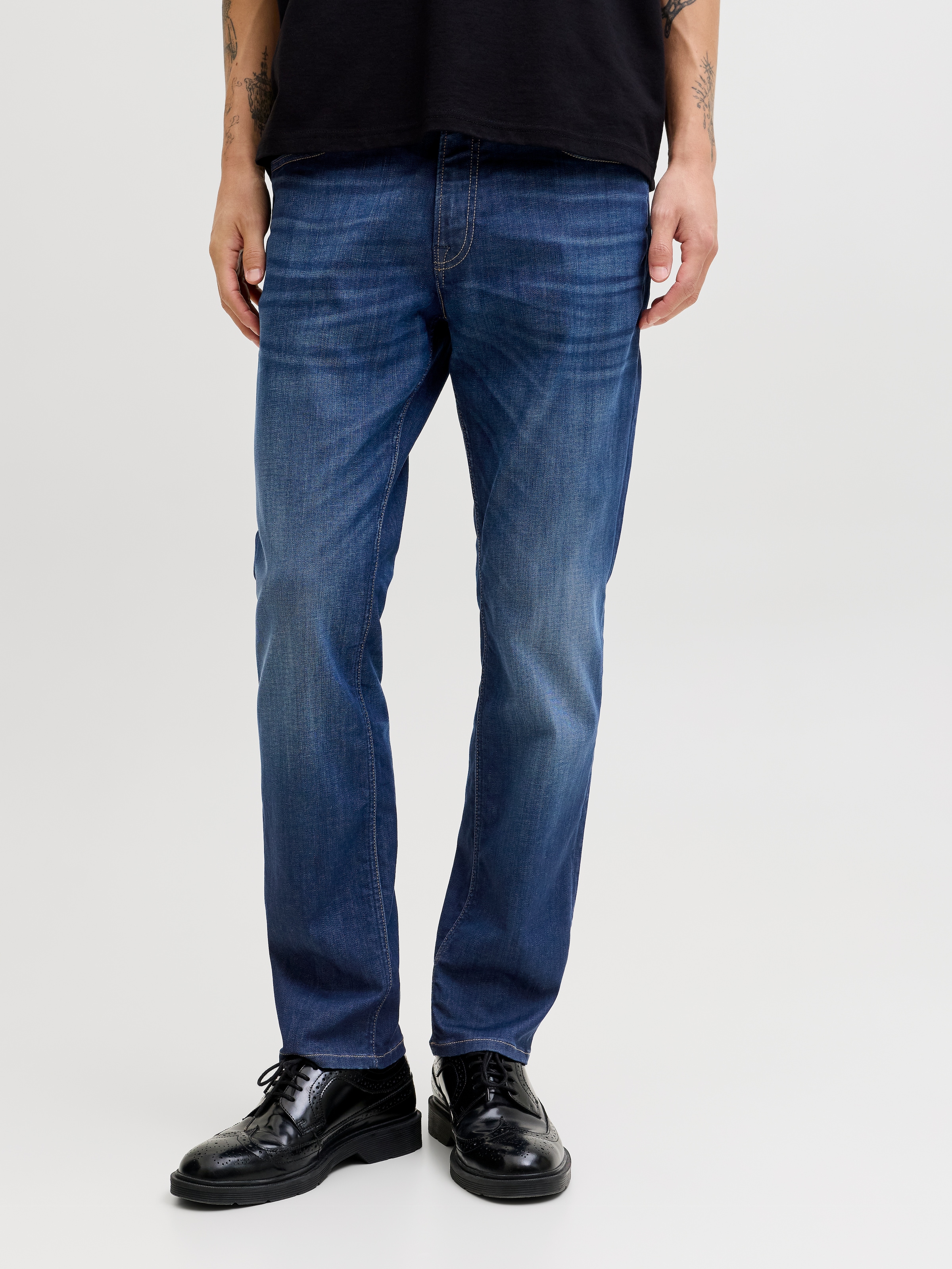 Jack & Jones Regular-fit-Jeans »JJICLARK mit Used-Look und Stretch für den Alltag« mit Abriebeffekten