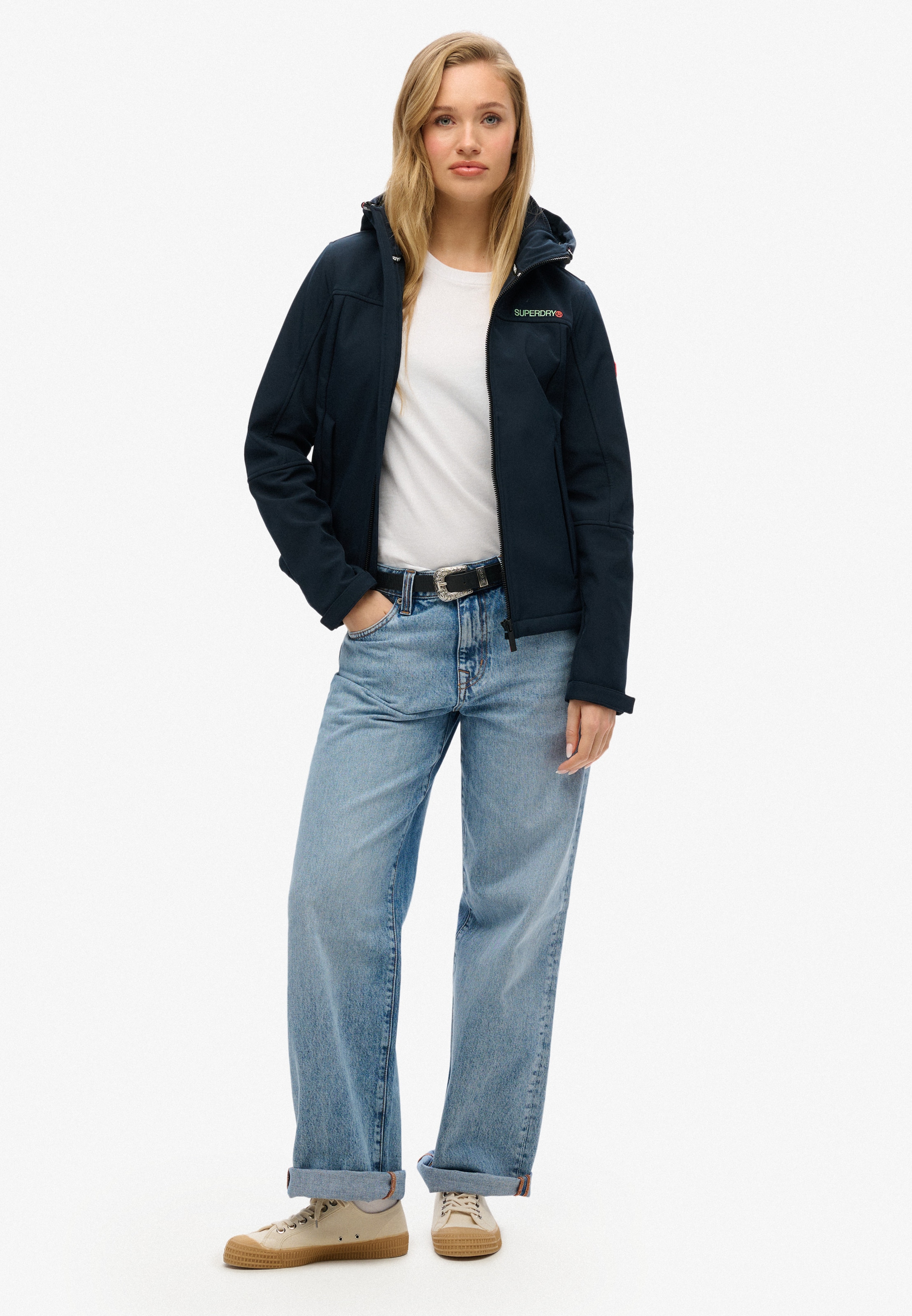 Superdry Outdoorjacke »HOODED CLASSIC TREKKER JKT«, mit Kapuze