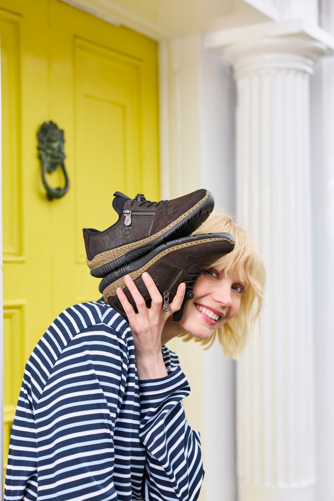 Rieker Slip-On Sneaker  Freizeitschuh, Halbschuh mit Zierreißverschluss und Gummizug