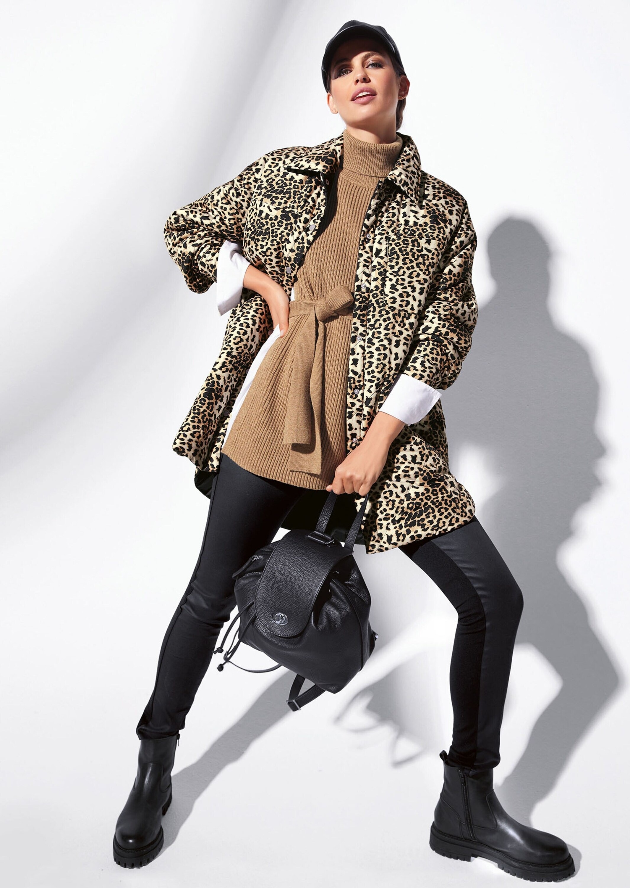 MADELEINE Steppjacke »Steppjacke Wendejacke in modischem Oversize-Look«