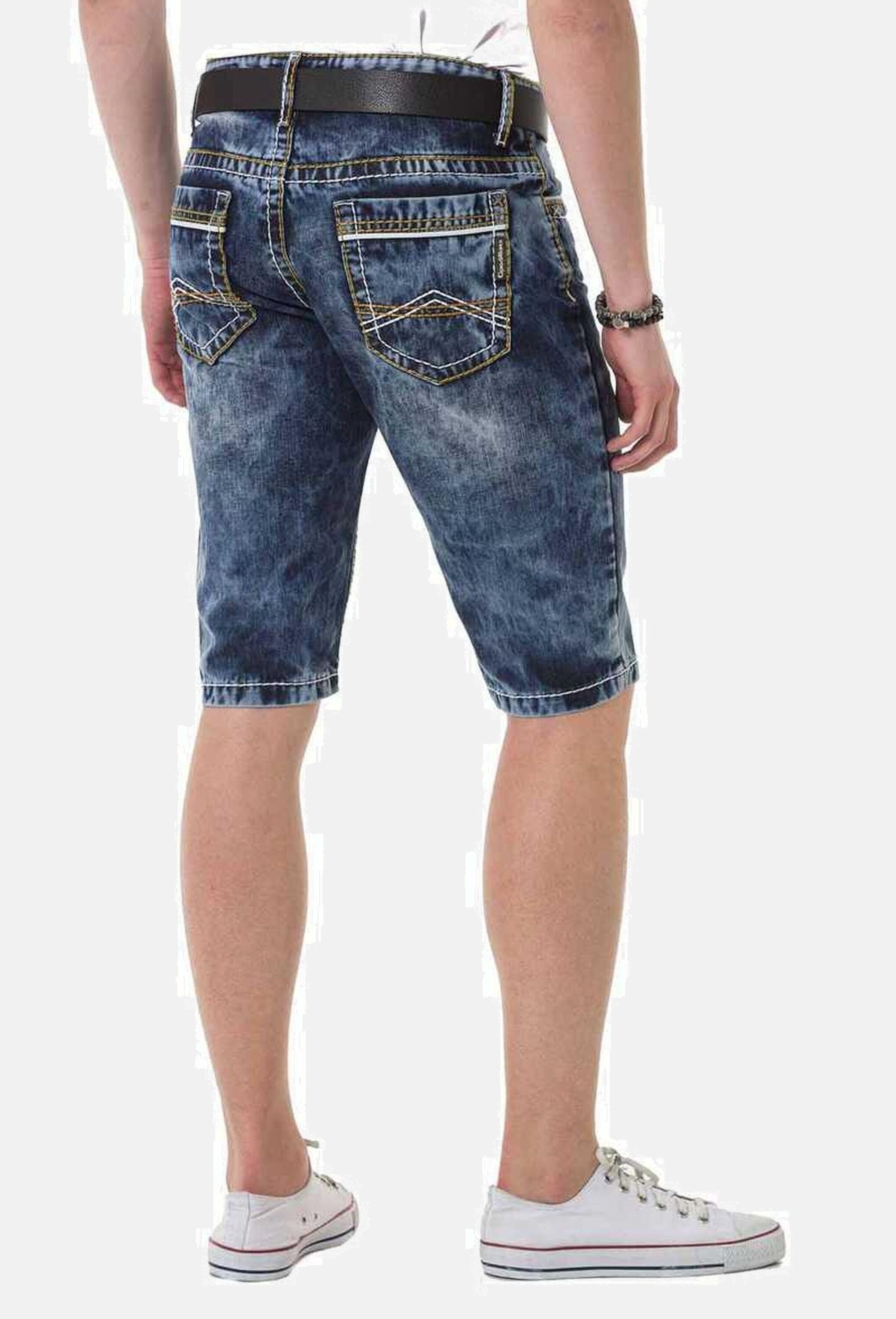 Cipo & Baxx Jeansbermudas »Cipo & Baxx Bermuda & Short« mit stylishen Kontrastnähten, CK268