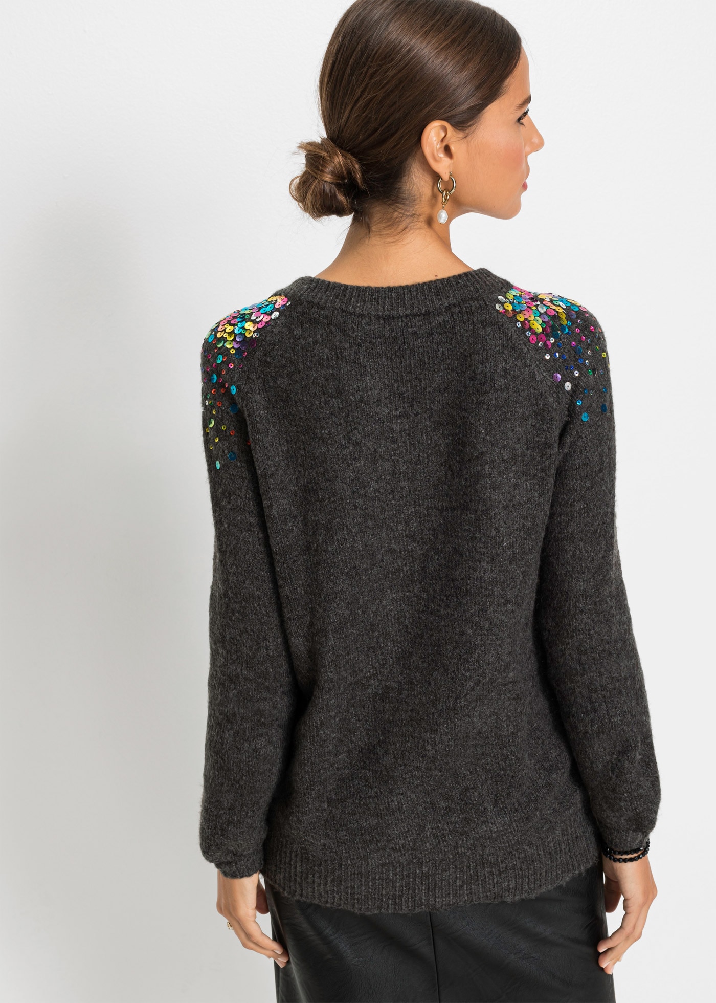 bonprix Strickpullover aus Polyacryl, Polyester und Elasthan, ohne Kragen, lockere Passform