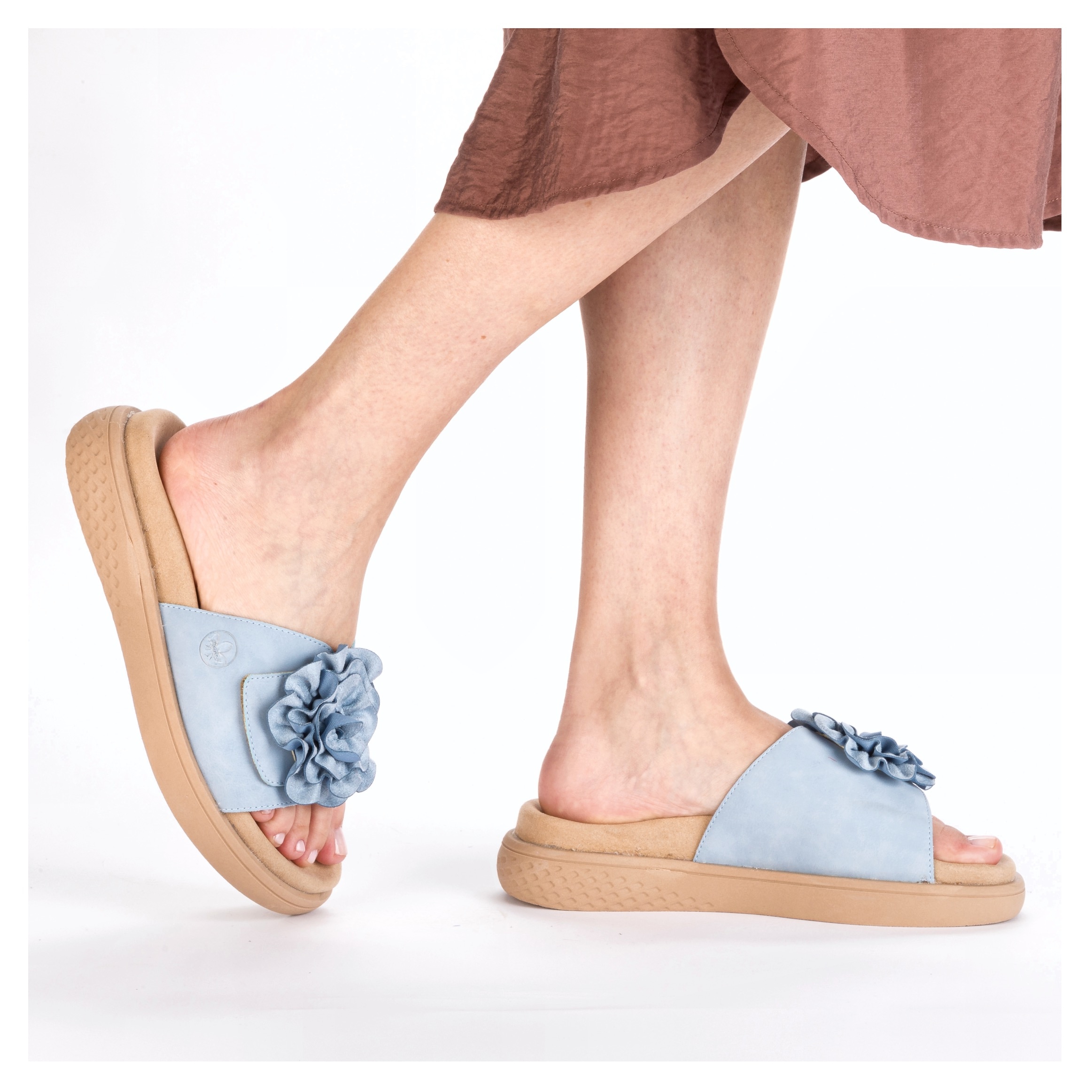 Rieker Pantolette  Sommerschuh, Hausschuh, Strandschuh mit bequemem Fußbett