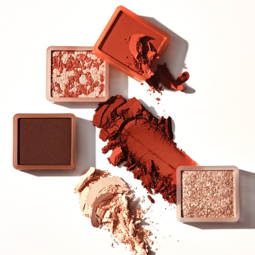 Catrice Lidschatten-Palette »Tiny Treasures Eyeshadow Palette«, Matt, schimmernd und metallisch, kompakt und reisefreundlich, vegan.