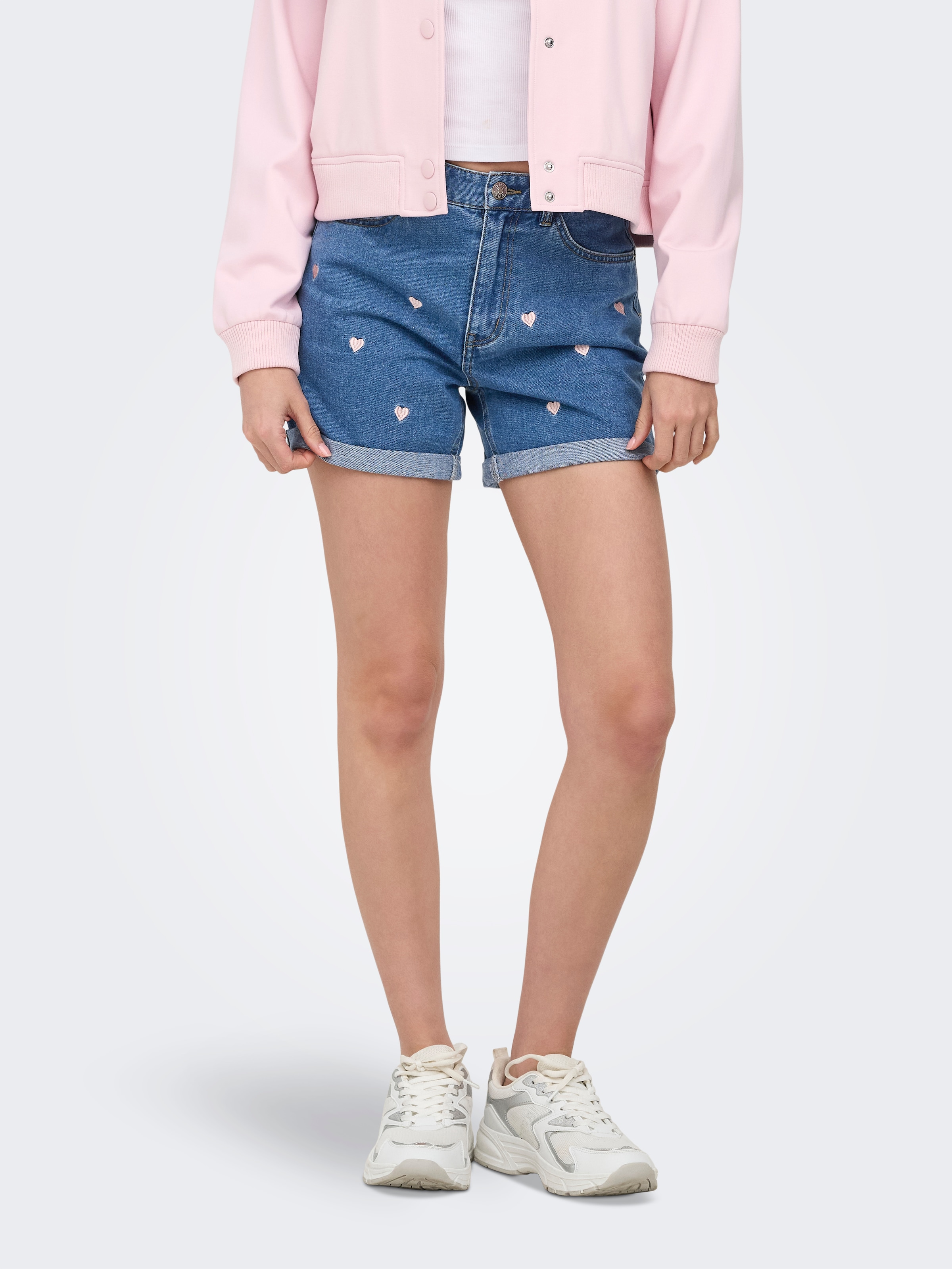 ONLY Jeansshorts »ONLVEGA HW EMBROIDERY DNM SHORTS GUANOOS« Baumwolle, High Waist