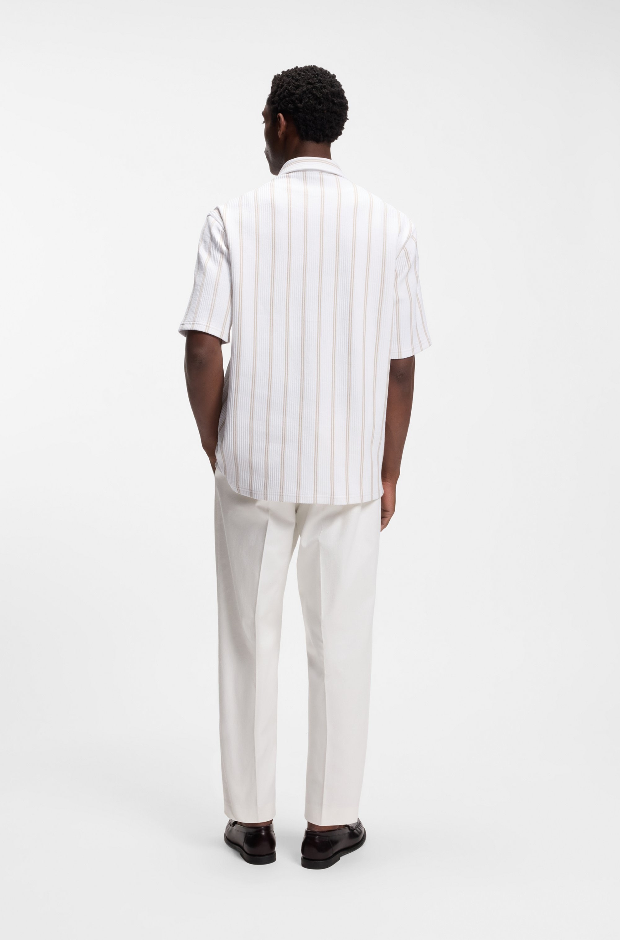 BOSS Kurzarmhemd »C-LARS CAMP B-262« Overshirt mit Freizeitkragen, Relaxed Fit