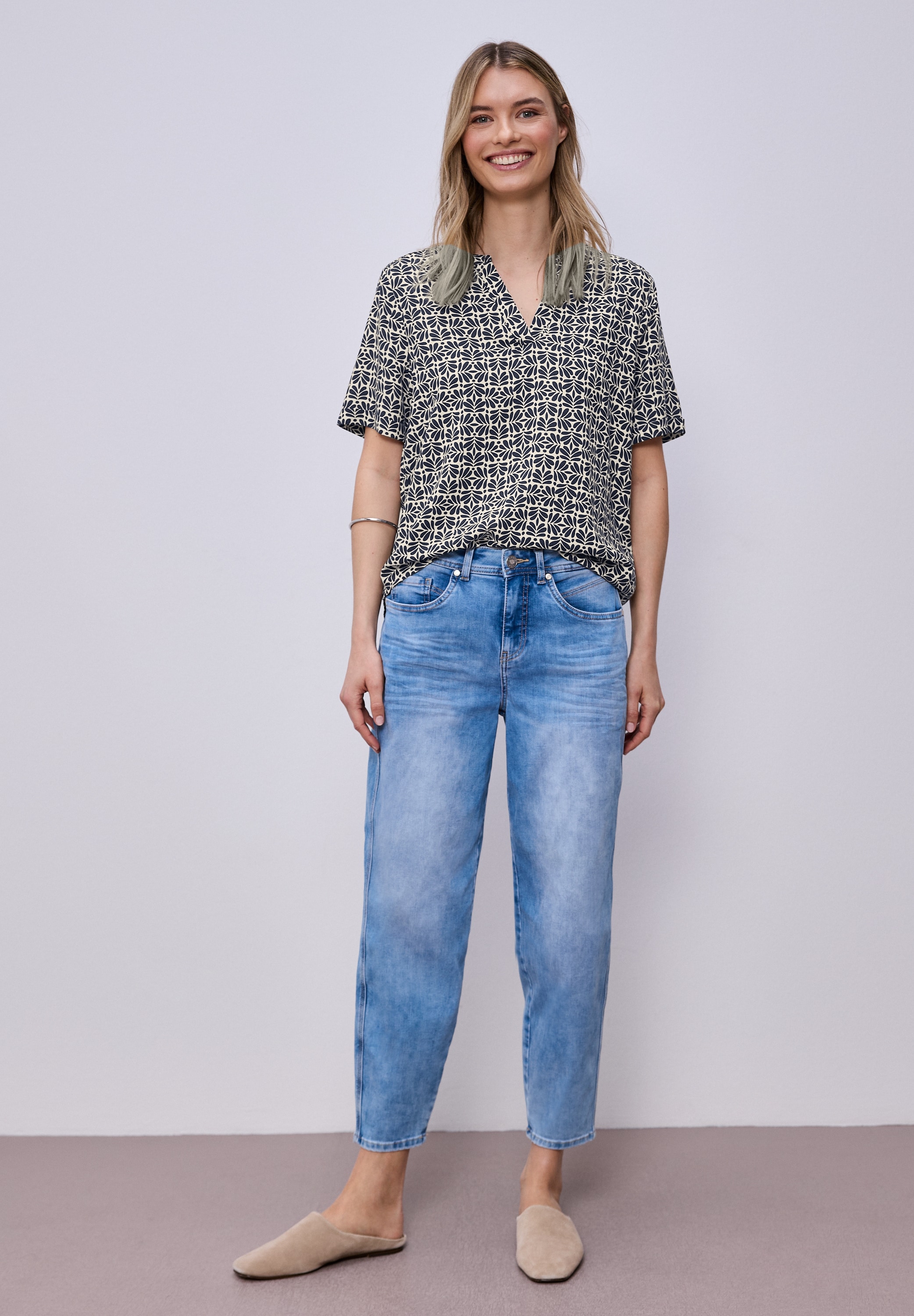 STREET ONE Kurzarmbluse mit All-Over Print