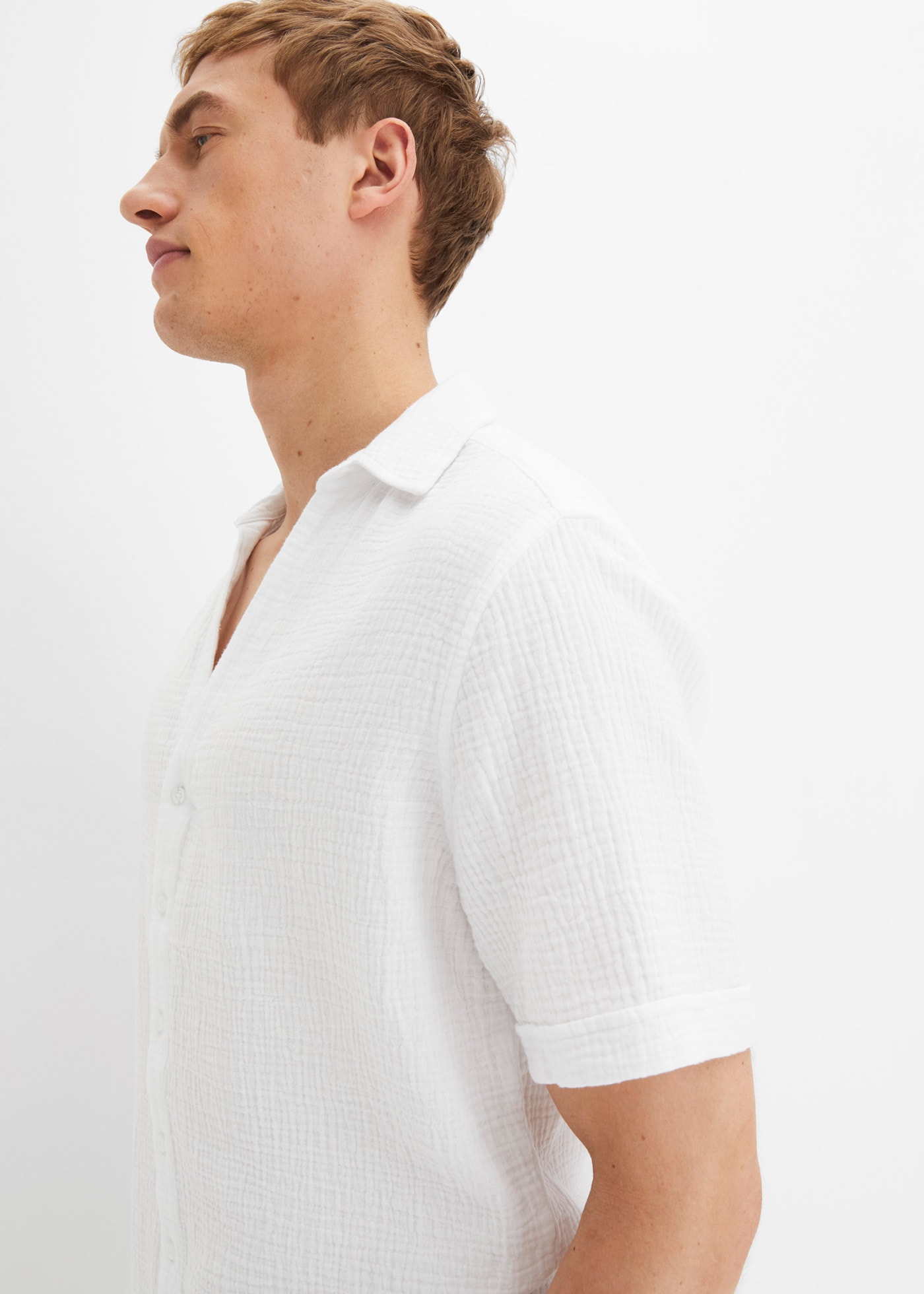 bonprix Kurzarmhemd regular fit Passform, aus reiner Baumwolle, unifarben, Kentkragen