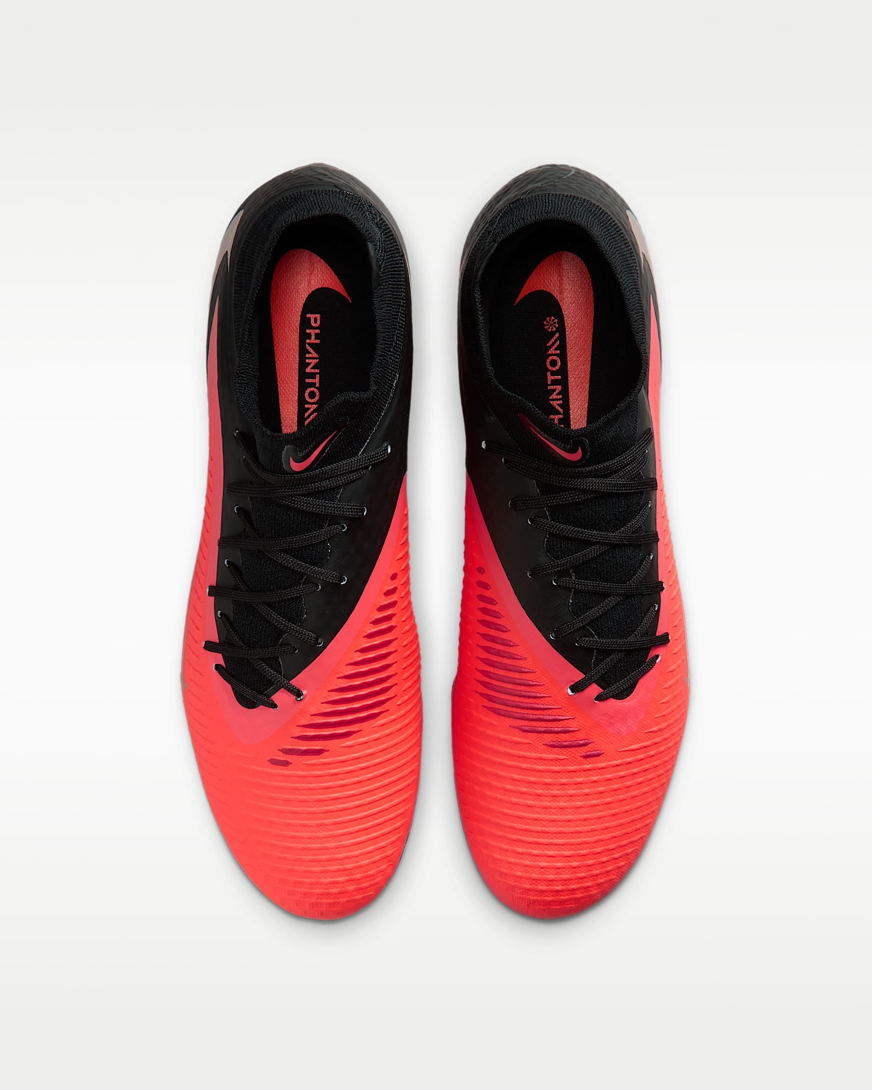Nike Fußballschuh »Phantom 6 High Academy«  Außensohle für Rasen & Kunstrasen und feste Böden