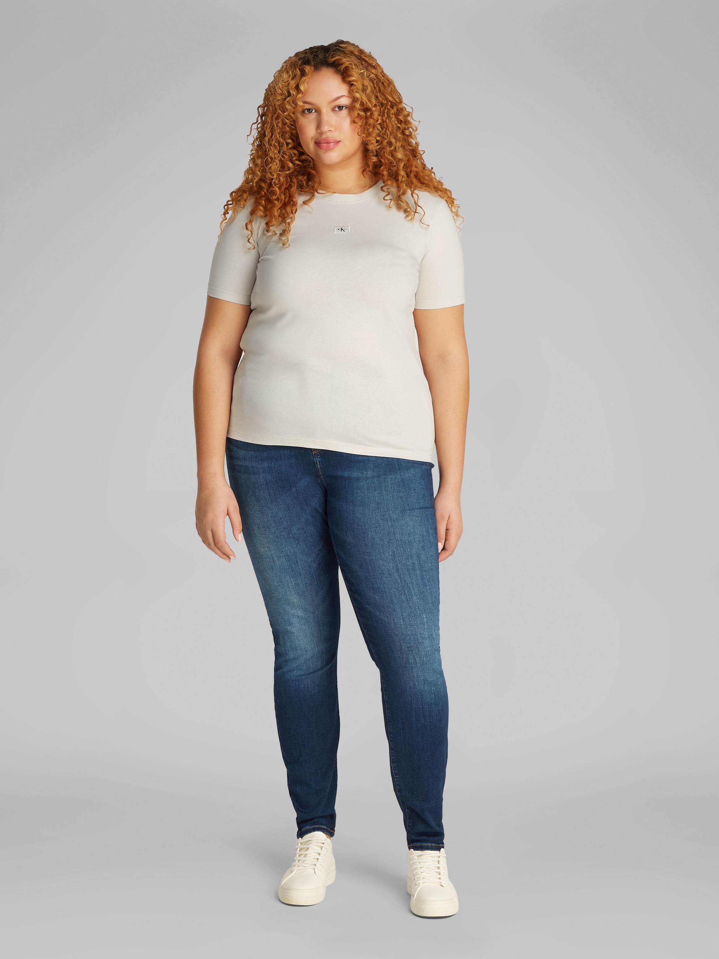 Calvin Klein Jeans Plus T-Shirt »PLUS WOVEN LABEL REGULAR TEE«, in großen Größen
