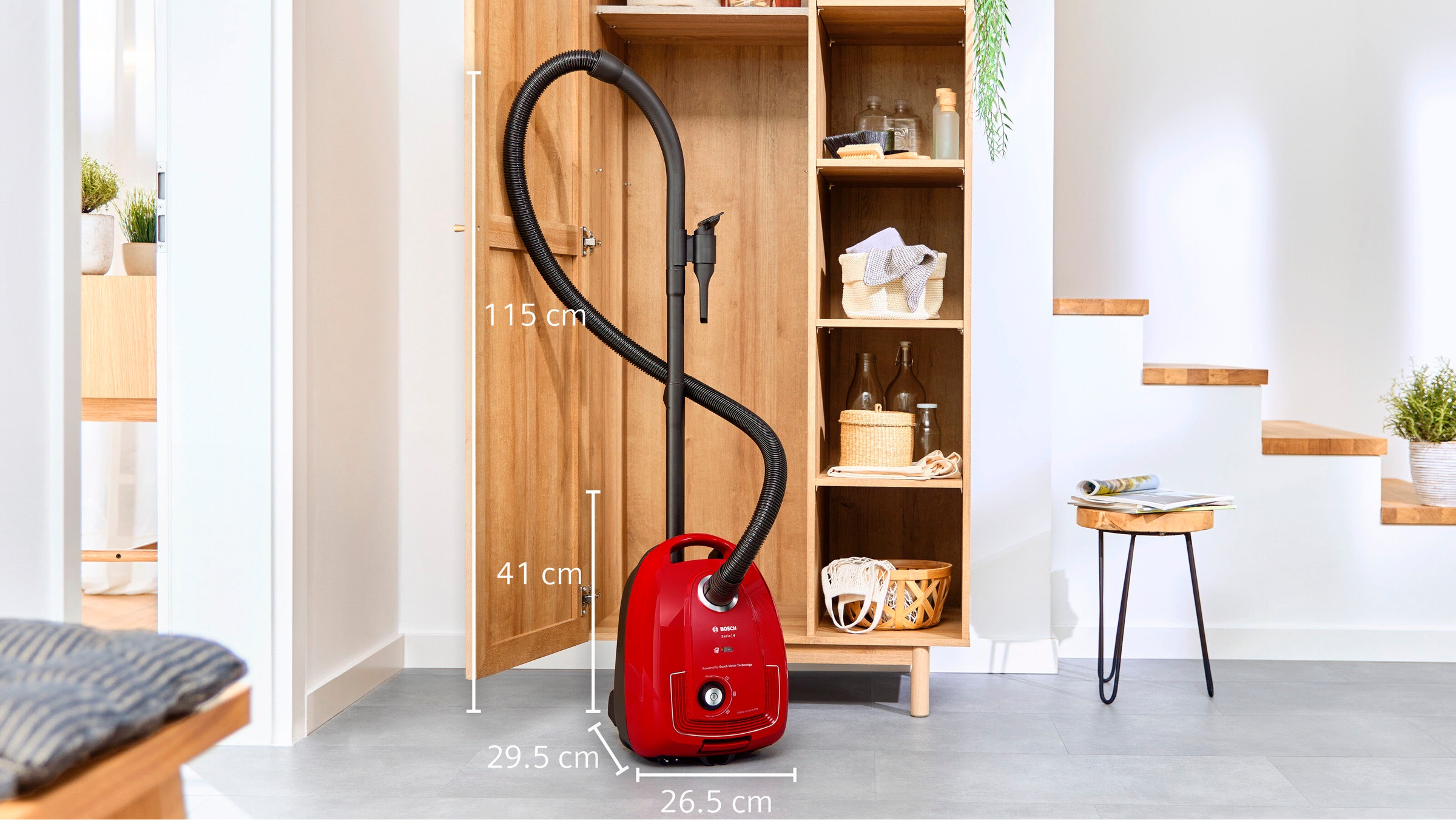 BOSCH Bodenstaubsauger »BGD38RD1H«, 600 W, mit Beutel, aus 30% recyceltem Kunststoff