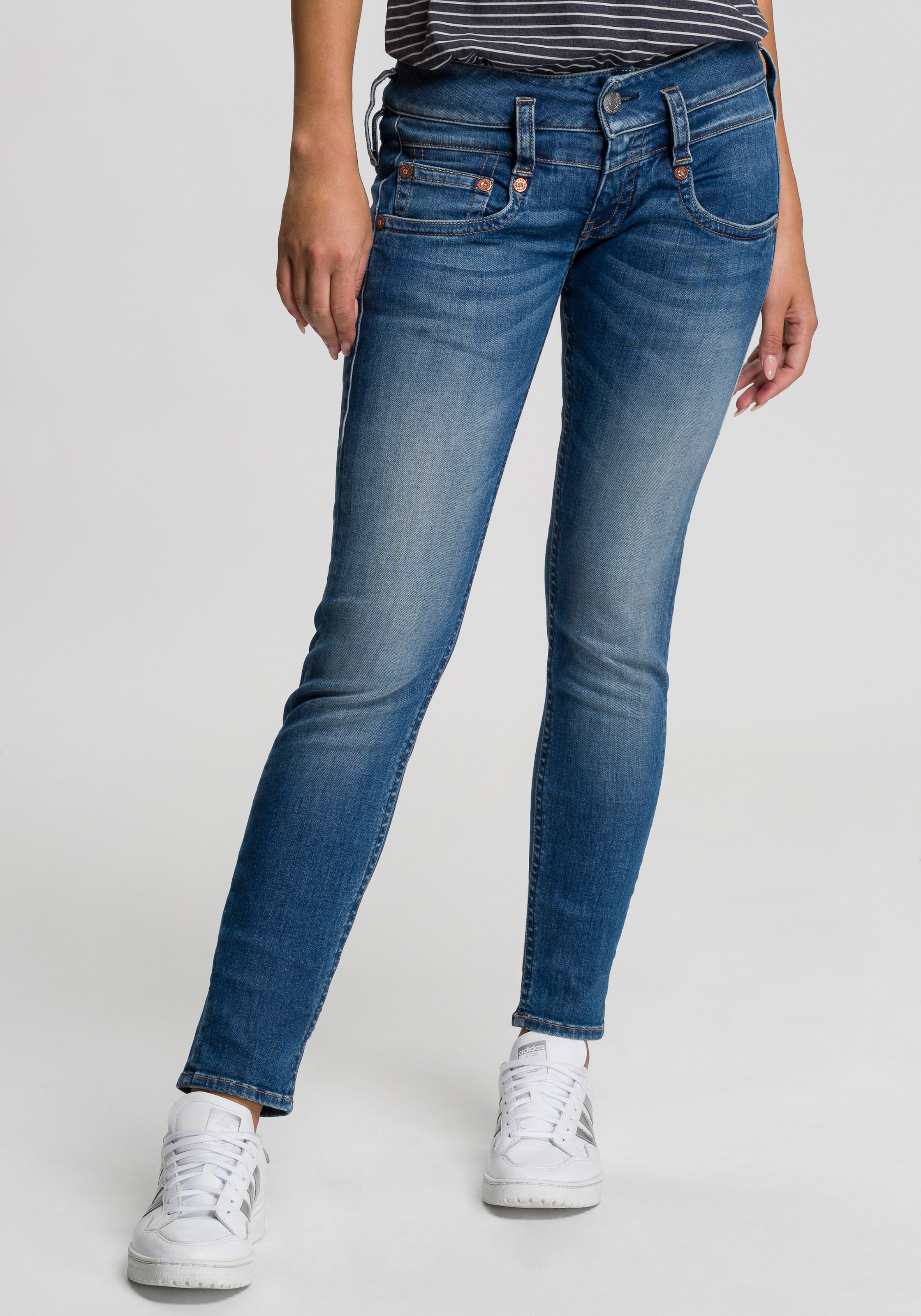 Slim-fit-Jeans »PITCH SLIM ORGANIC«, Vintage-Style mit Abriebeffekten