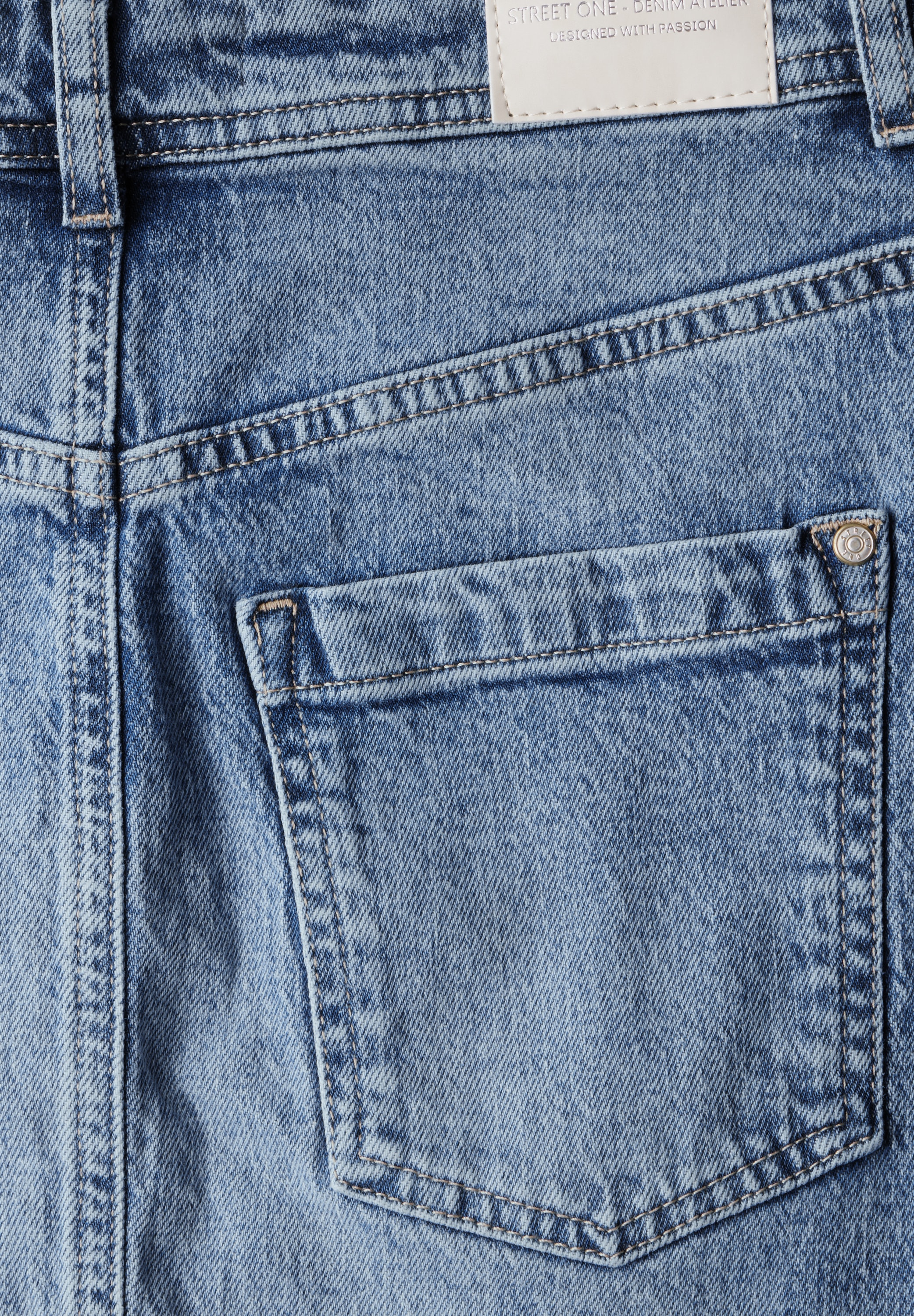 STREET ONE Jeansrock, mit Schlitz vorne