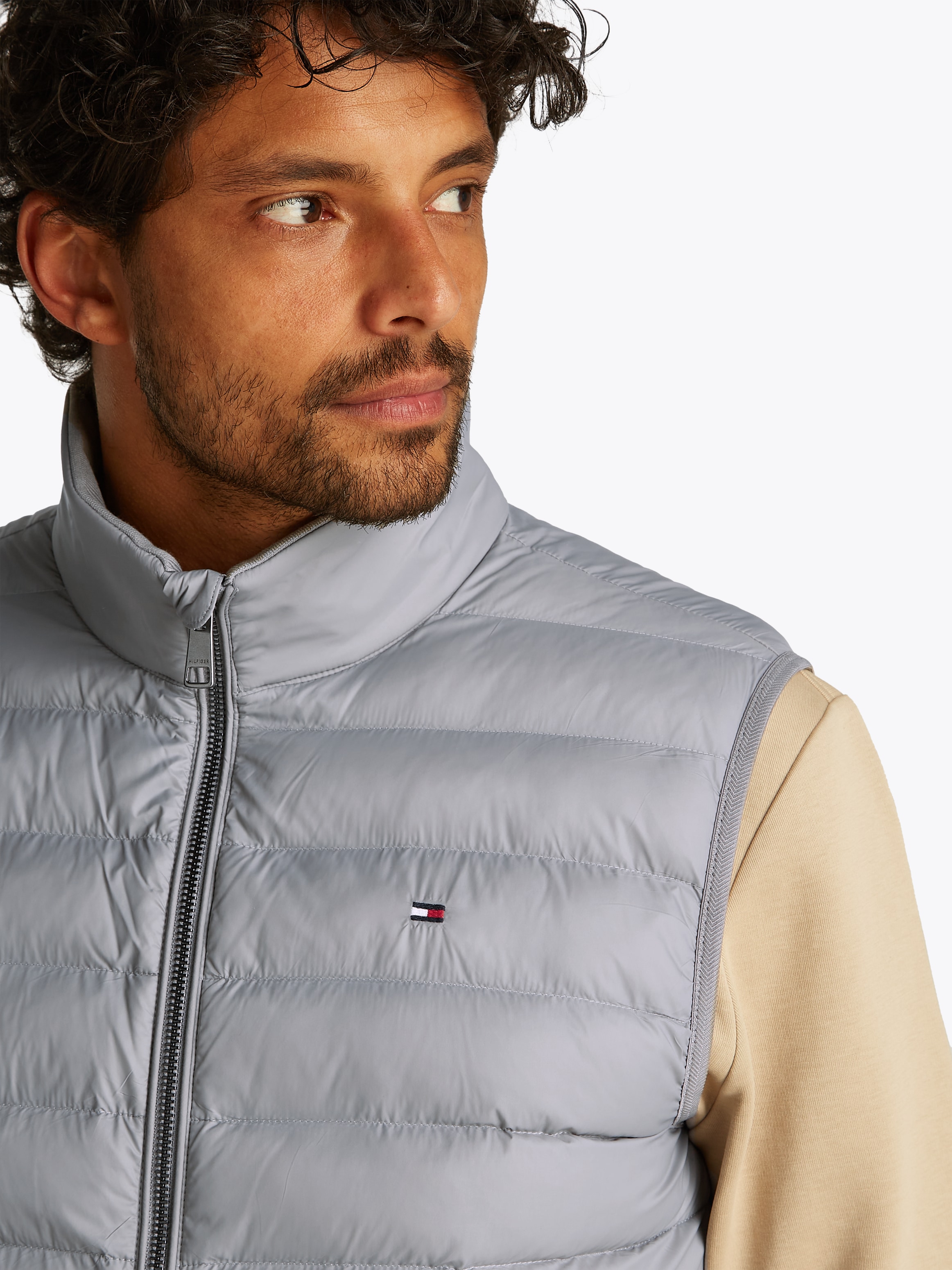 Tommy Hilfiger Steppweste »MIX MEDIA VEST«, Rückenteil ungesteppt