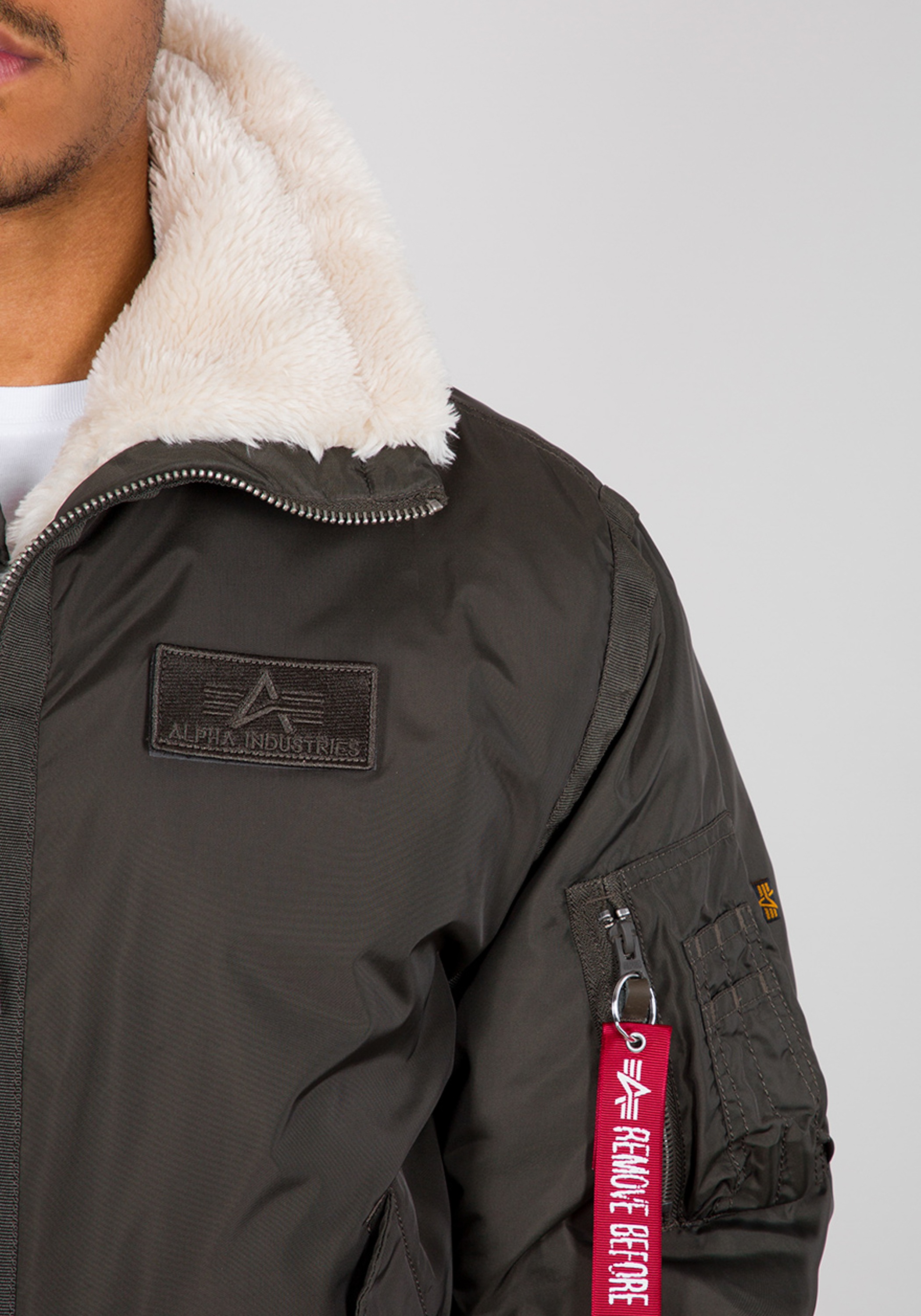 Alpha Industries Bomberjacke »Alpha Industries Men - Bomber Jackets B-15 III TT Two Tone«