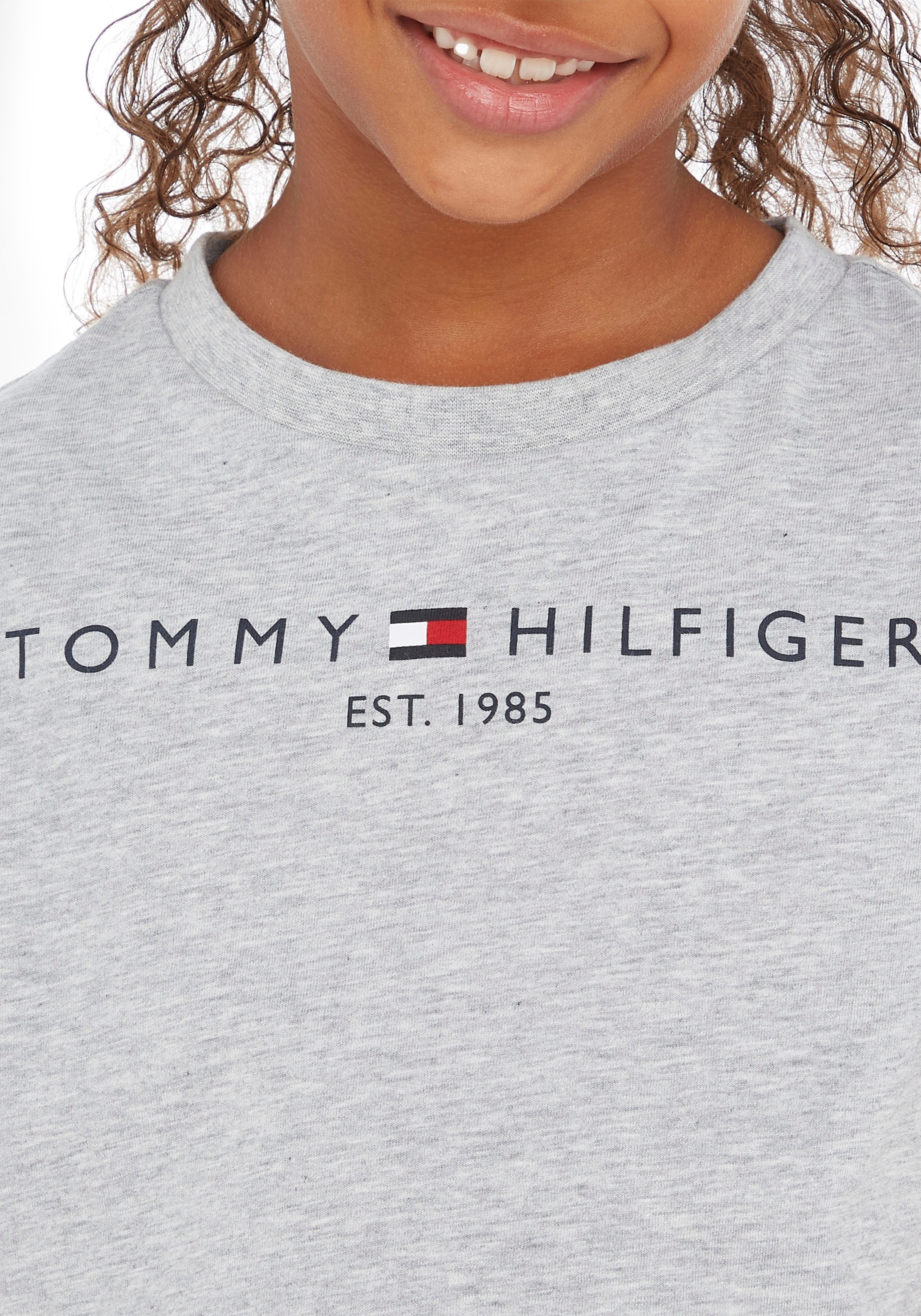 Tommy Hilfiger Junior bestellen Kinder bei OTTO Mädchen Kids MiniMe,für TEE«, Jungen »ESSENTIAL T-Shirt und