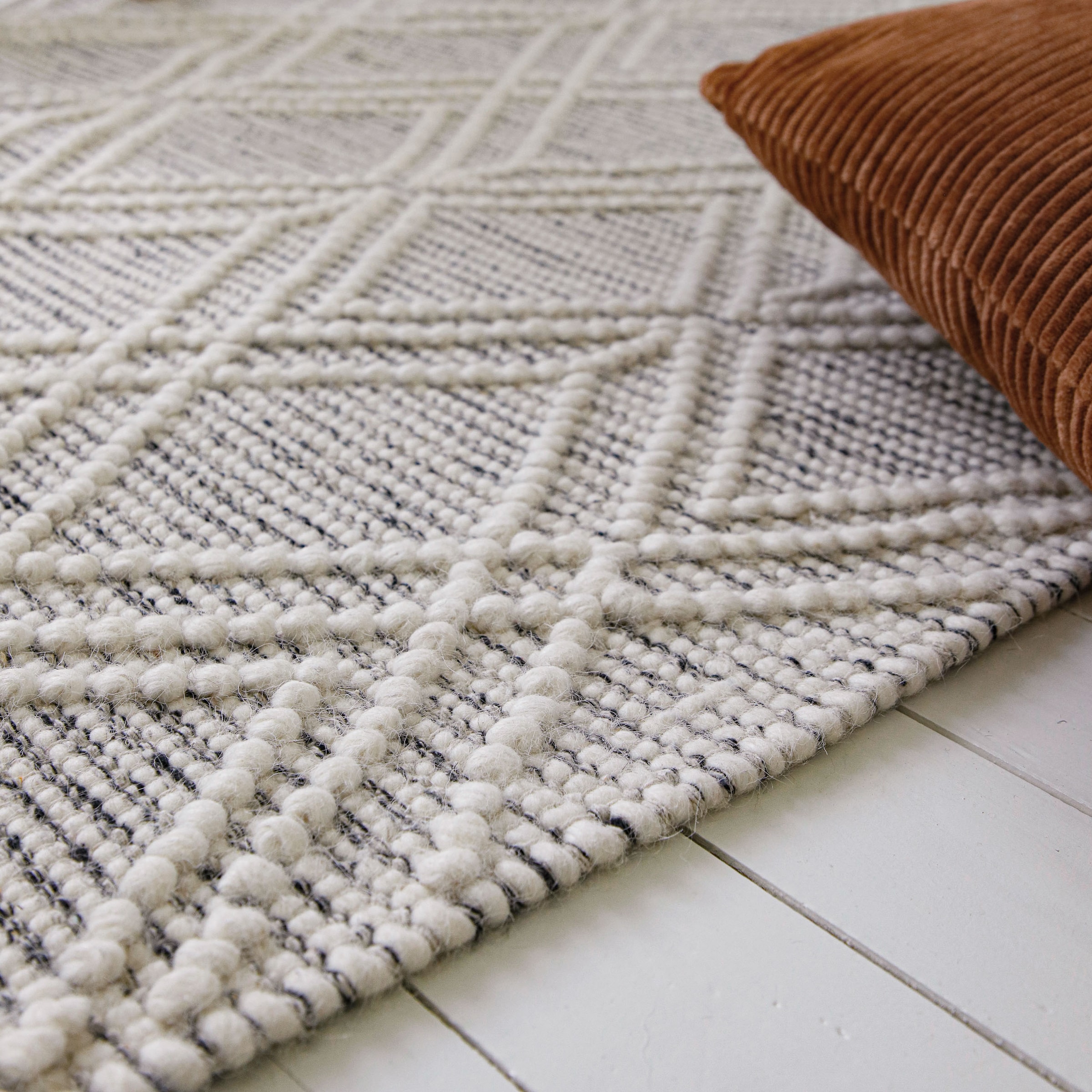 my home Teppich »Eleena«, rechteckig, 8 mm Höhe, 70% Wolle, handgewebt, Raute, Hoch-Tief, Wohnzimmer, Naturfaser